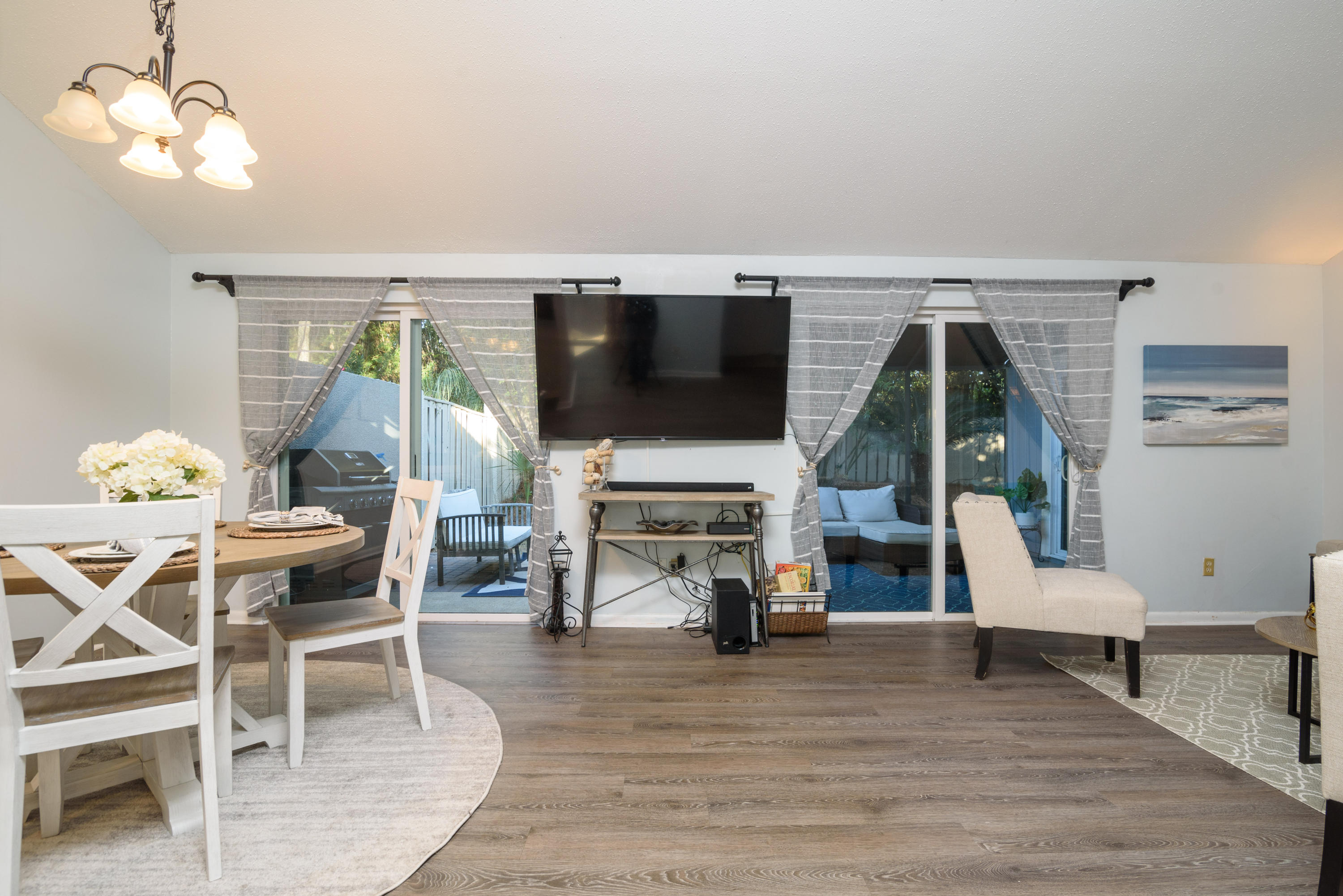 LINKSIDE VILLAGE UNIT 1 - Residential