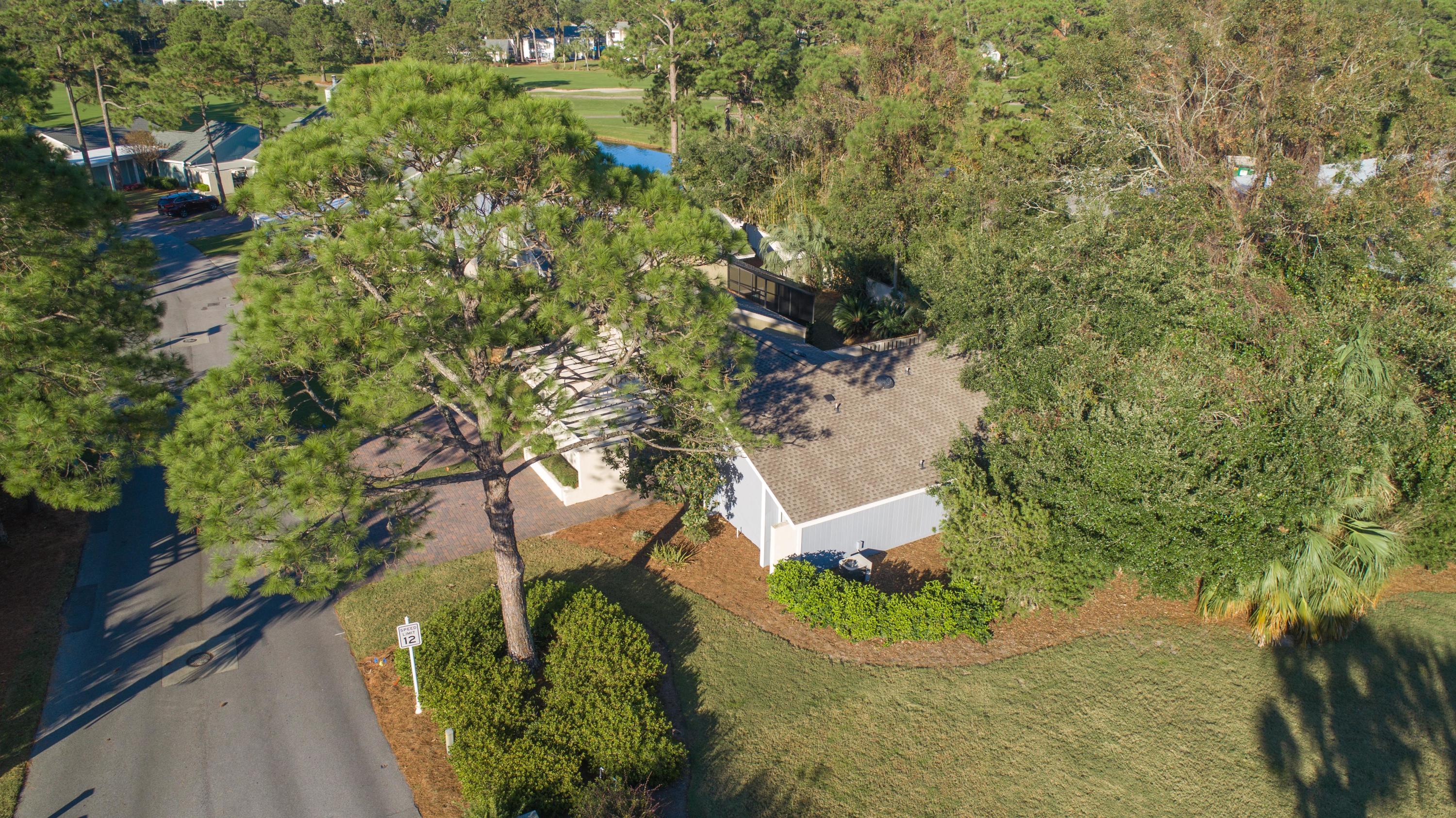 LINKSIDE VILLAGE UNIT 1 - Residential