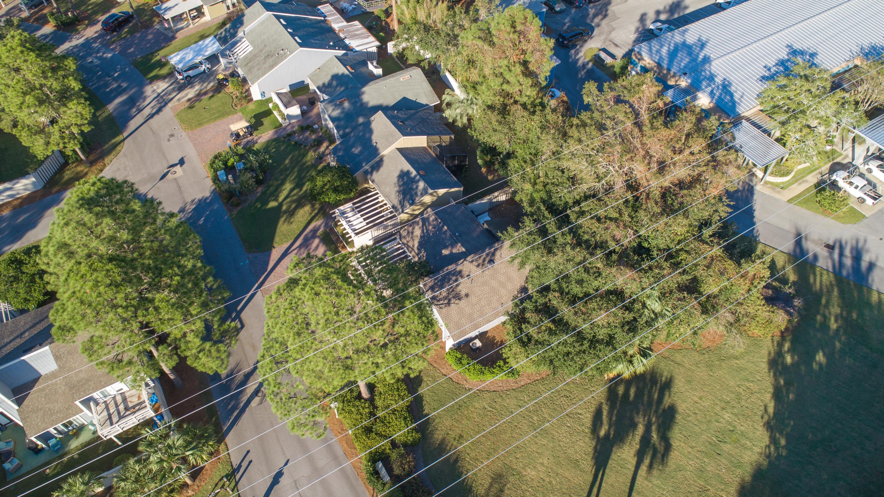 LINKSIDE VILLAGE UNIT 1 - Residential