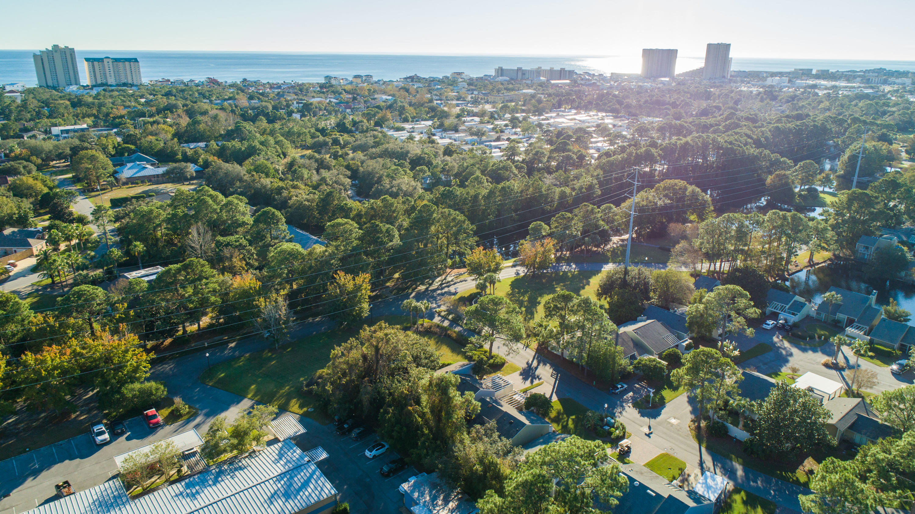 LINKSIDE VILLAGE UNIT 1 - Residential