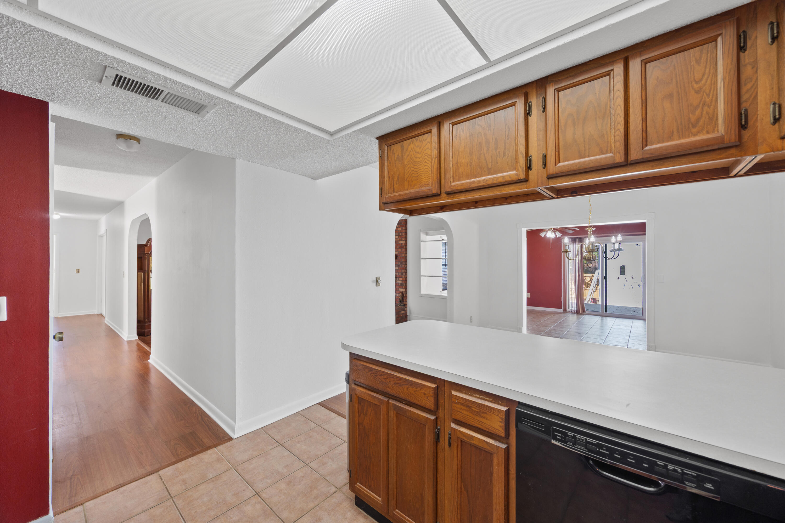 PINEWOOD ESTATES - Residential