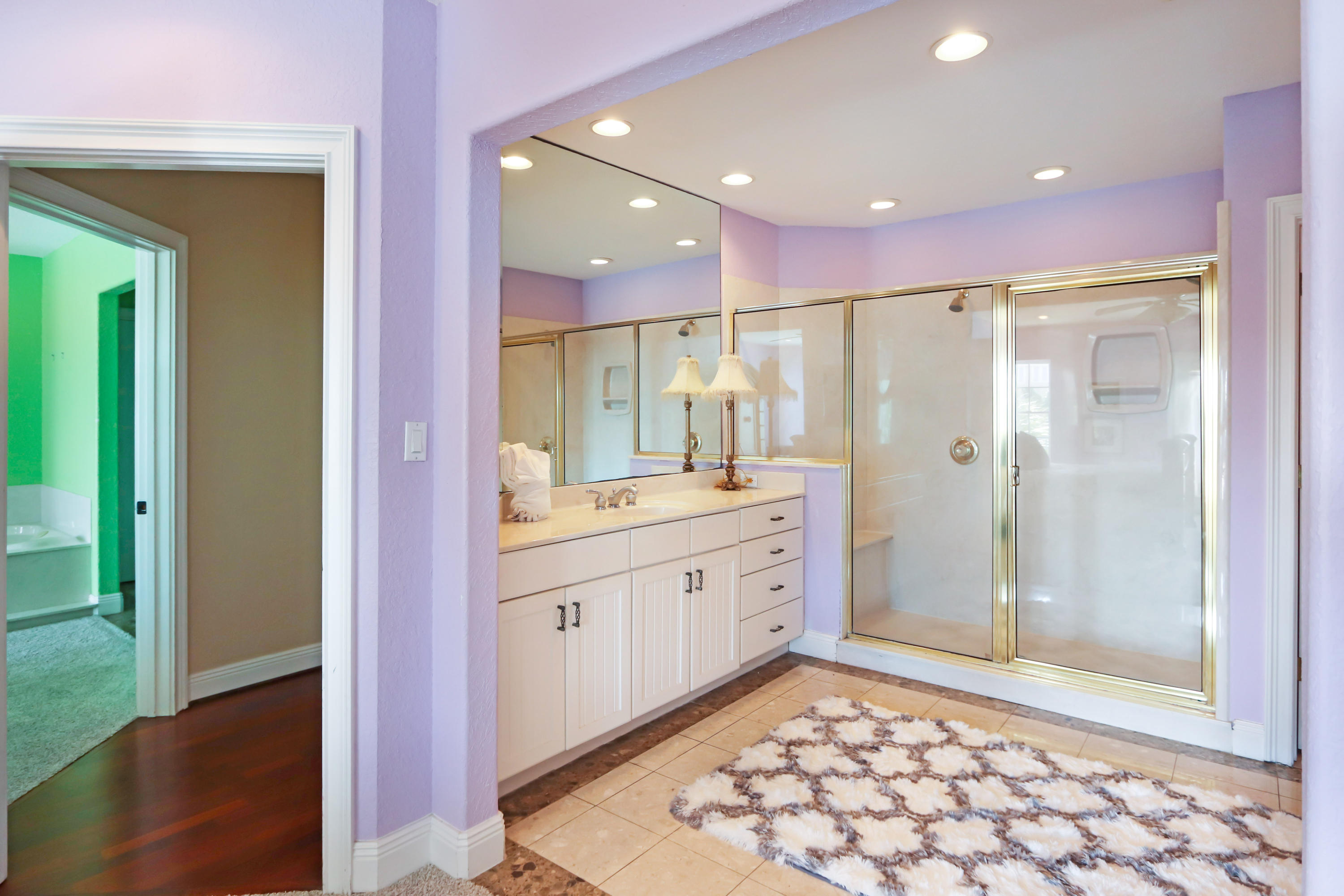 CRYSTAL SHORES - Residential