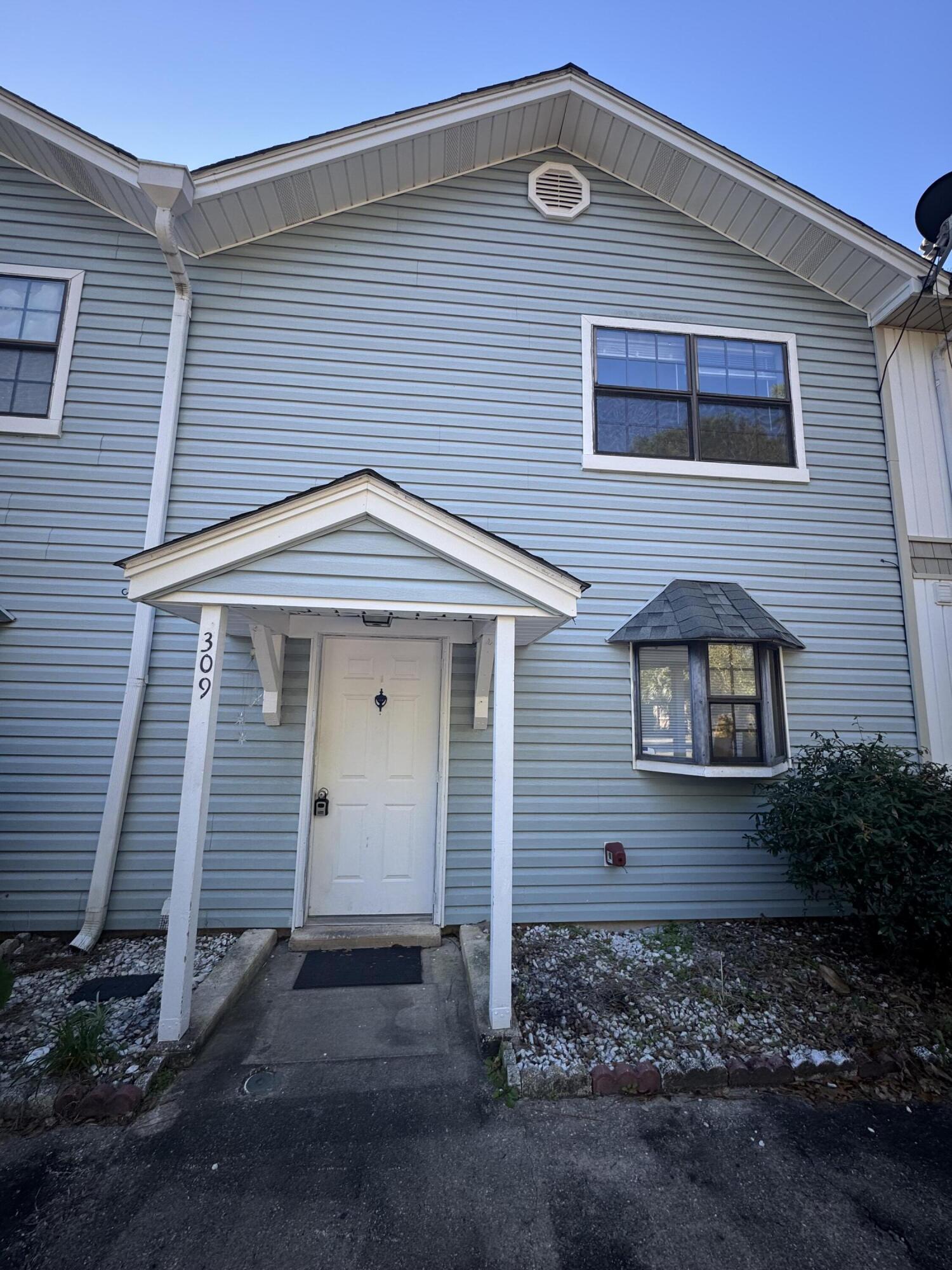CAMBRIDGE T/H - Residential Lease