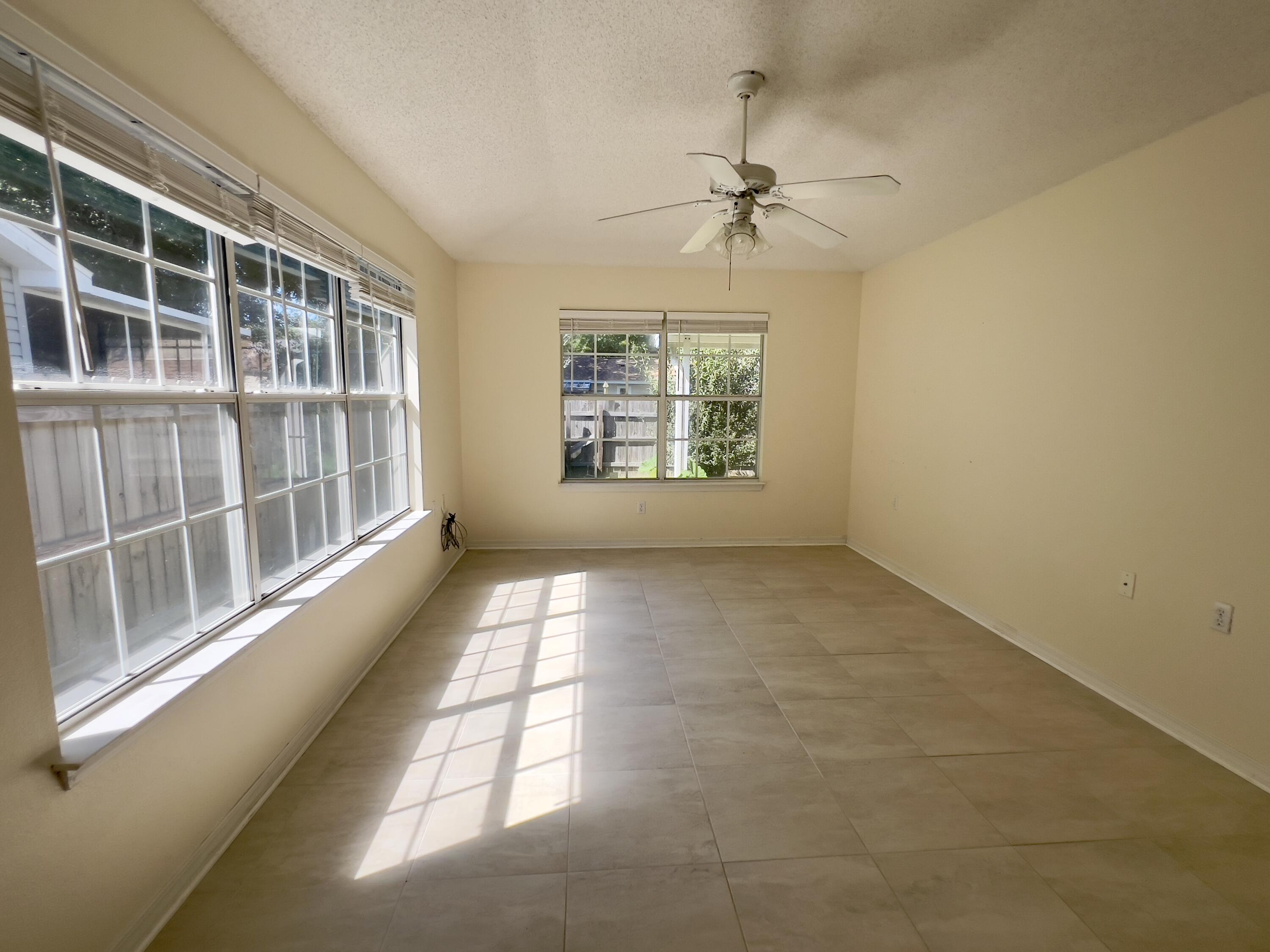 THE COTTAGES AT GRANDPOINTE PHASE II - Residential