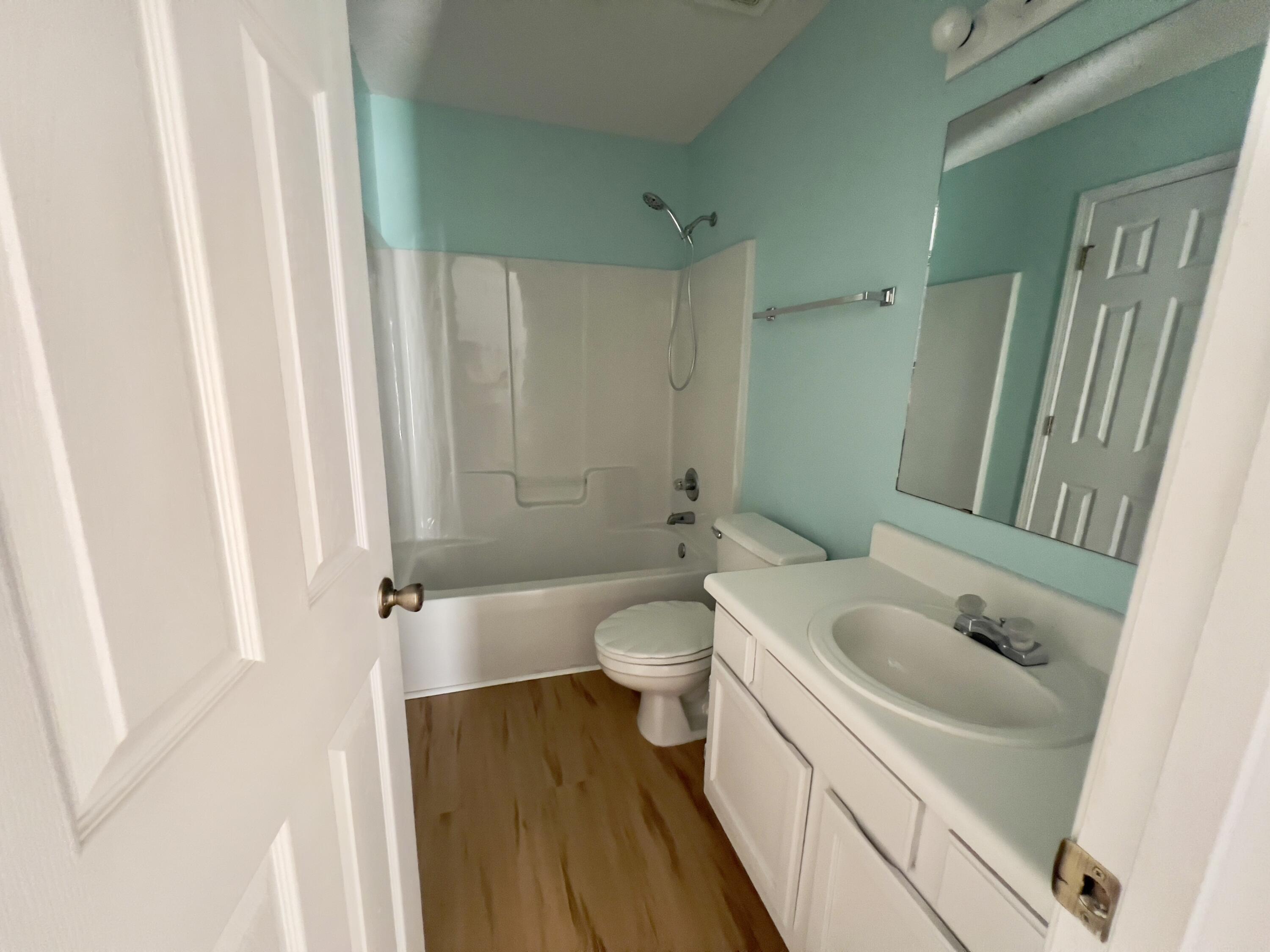 THE COTTAGES AT GRANDPOINTE PHASE II - Residential