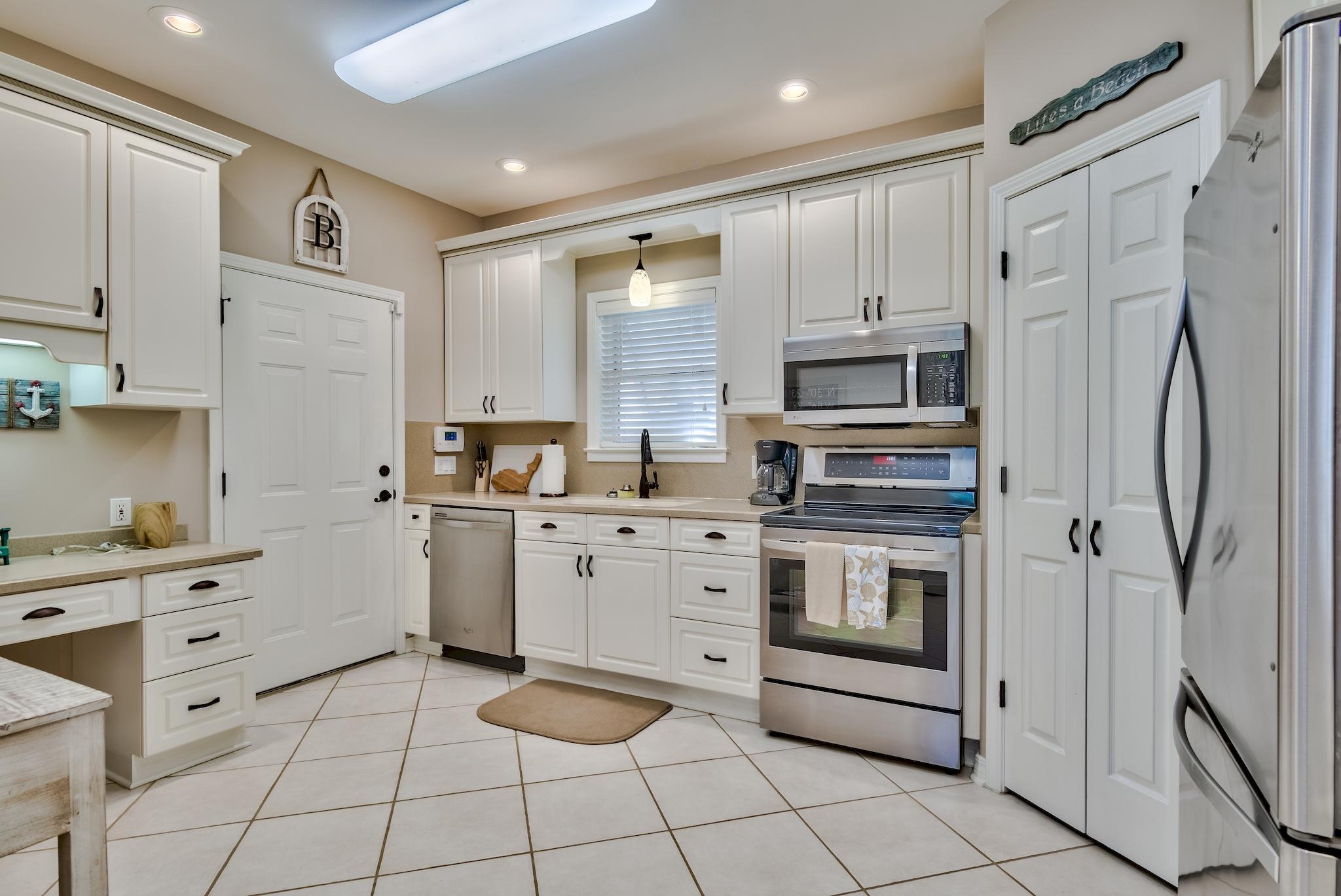 CALUSA BAY S/D - Residential