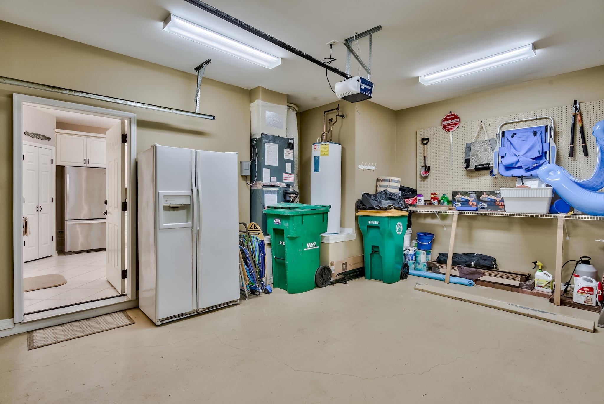 CALUSA BAY S/D - Residential