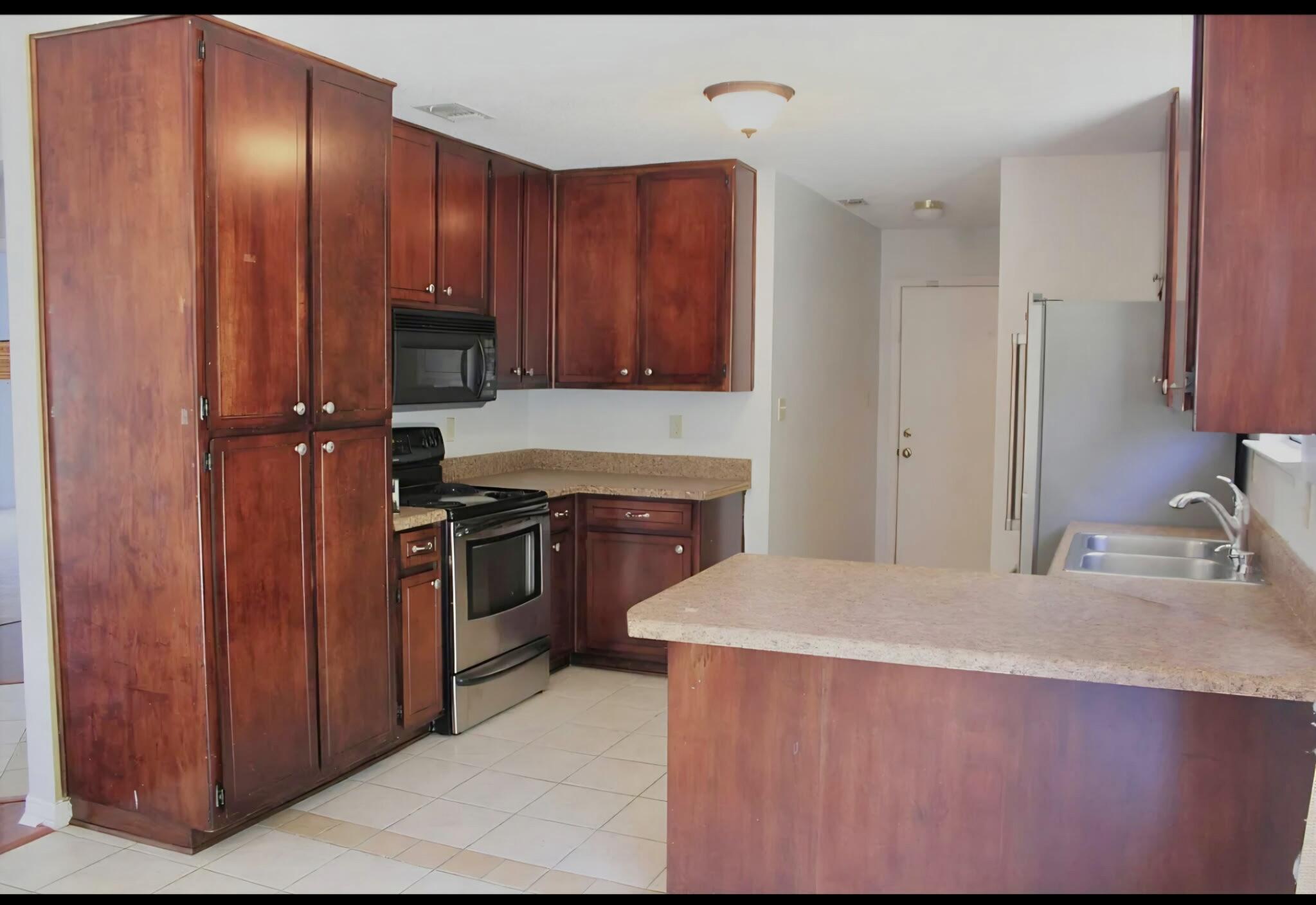 PALMETTO RIDGE - Residential