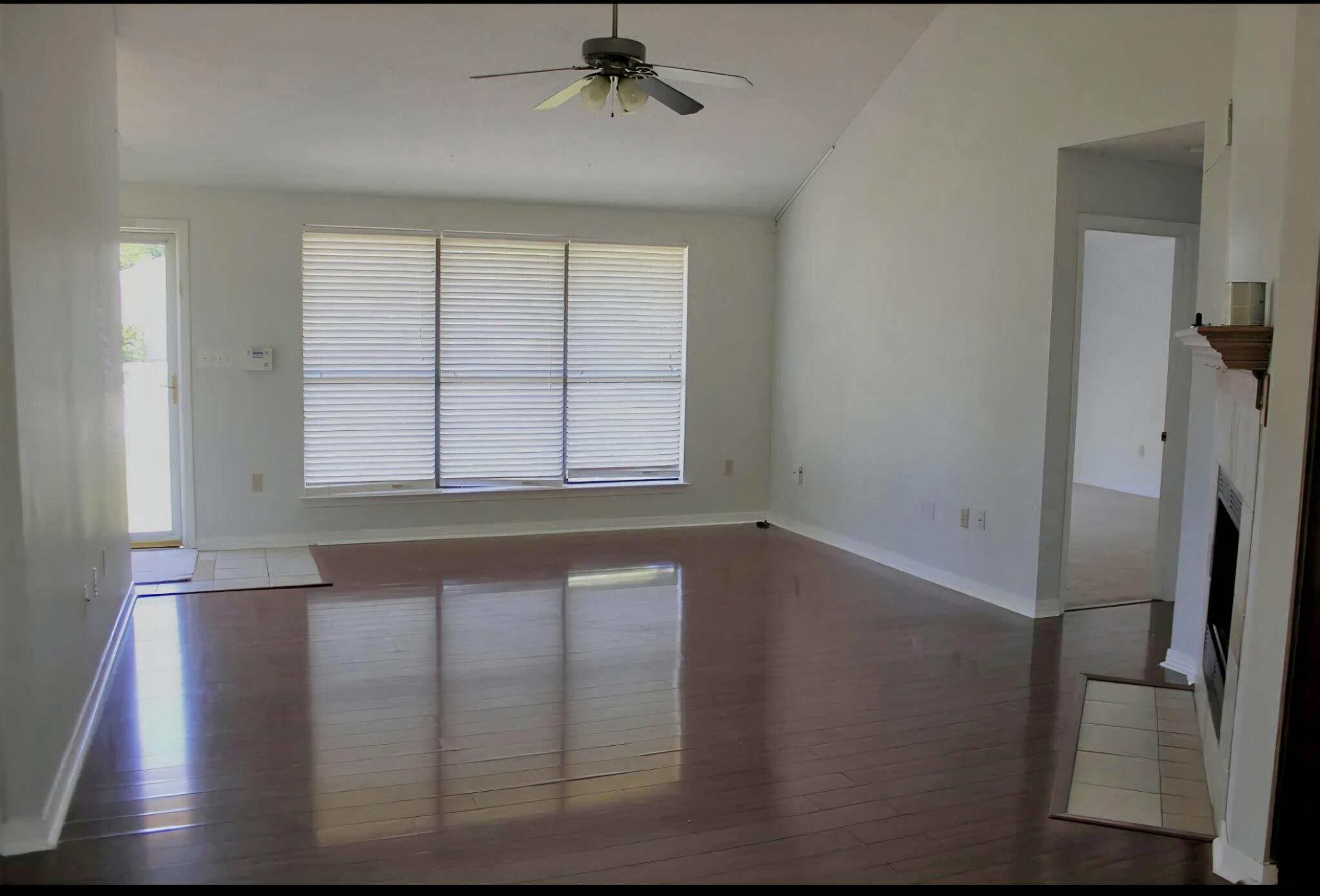 PALMETTO RIDGE - Residential