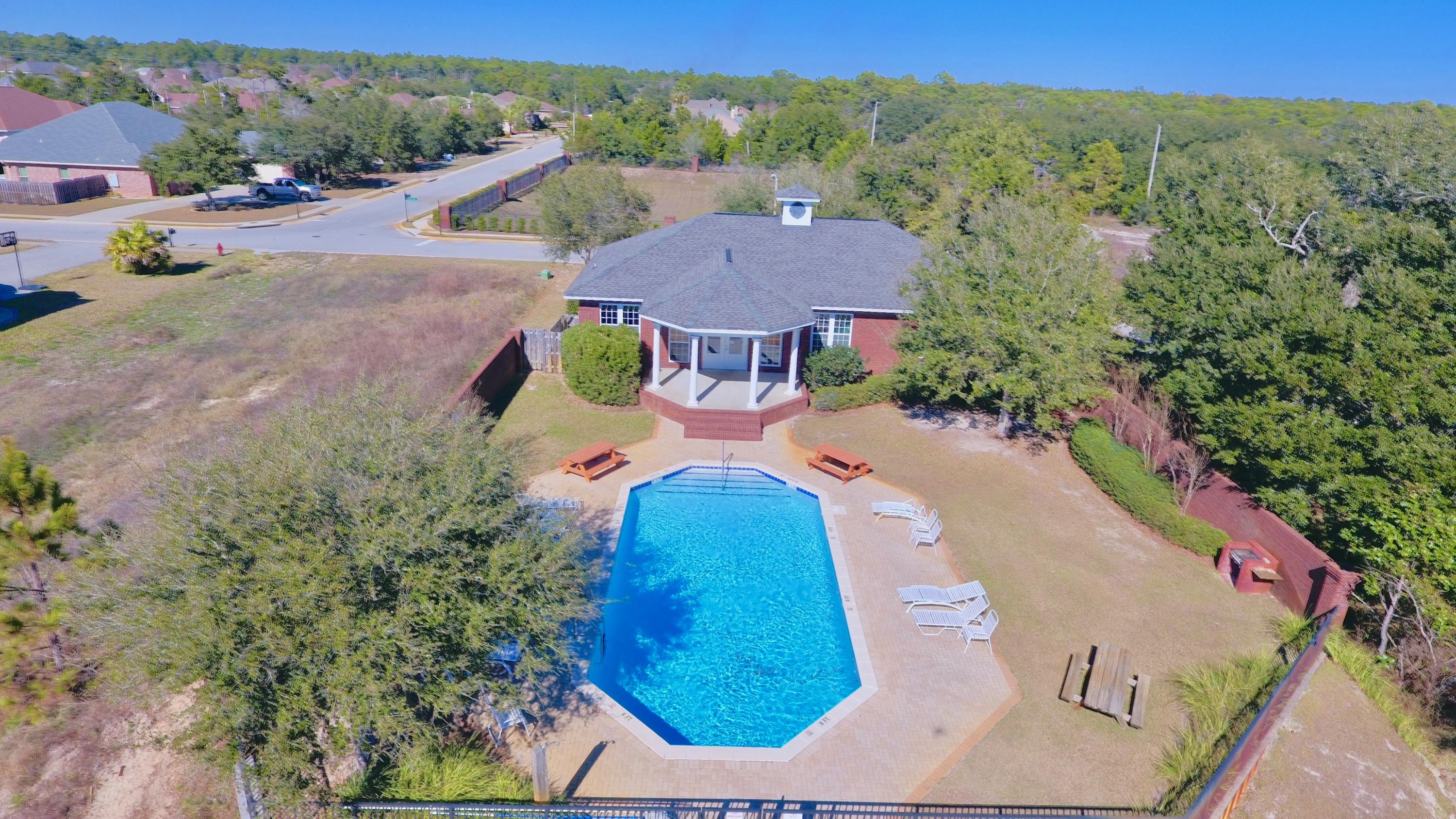 HERITAGE PARK - Residential