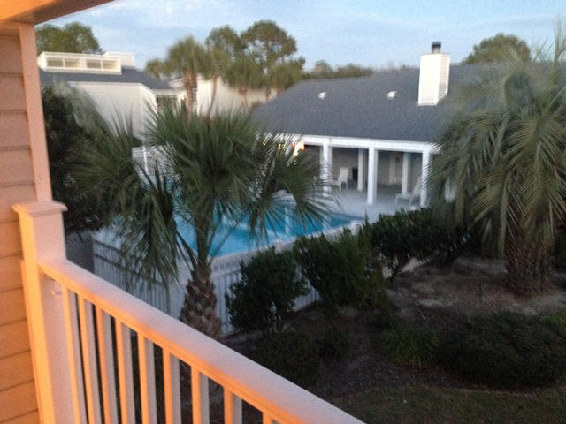 FINISTERRA CONDO - Residential