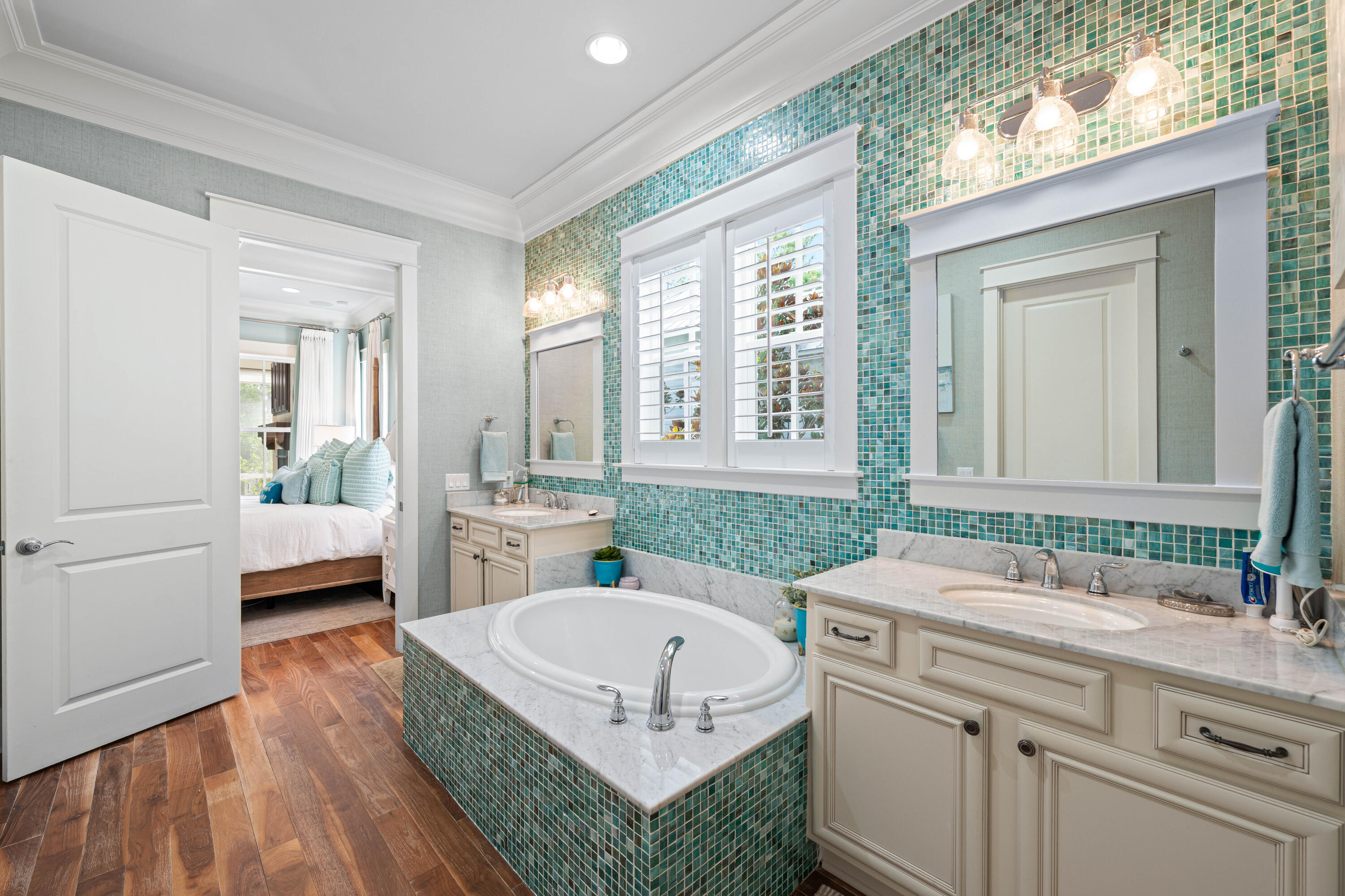 WATERCOLOR - Residential