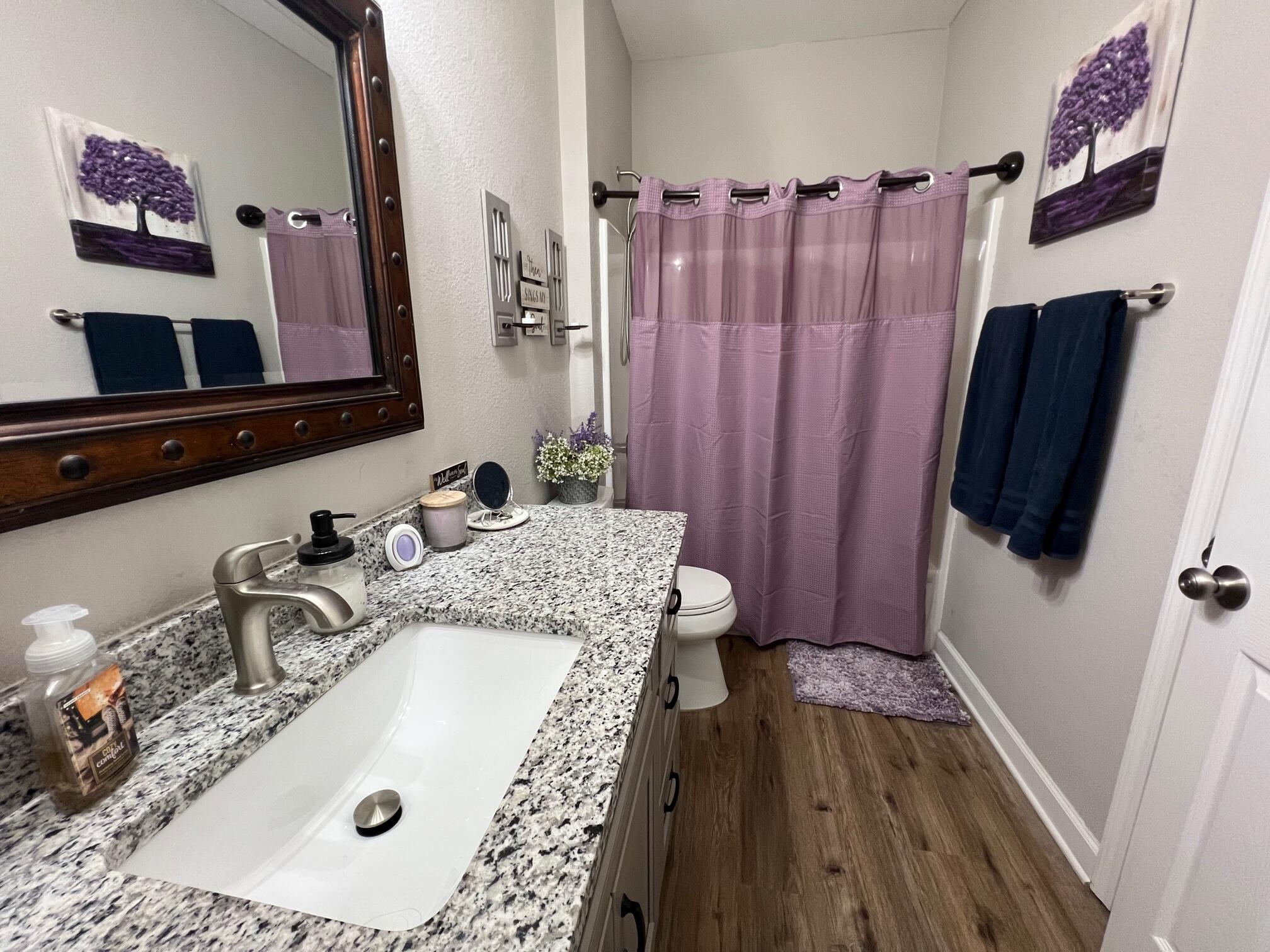 NORTH LAGOON OAKS - Residential