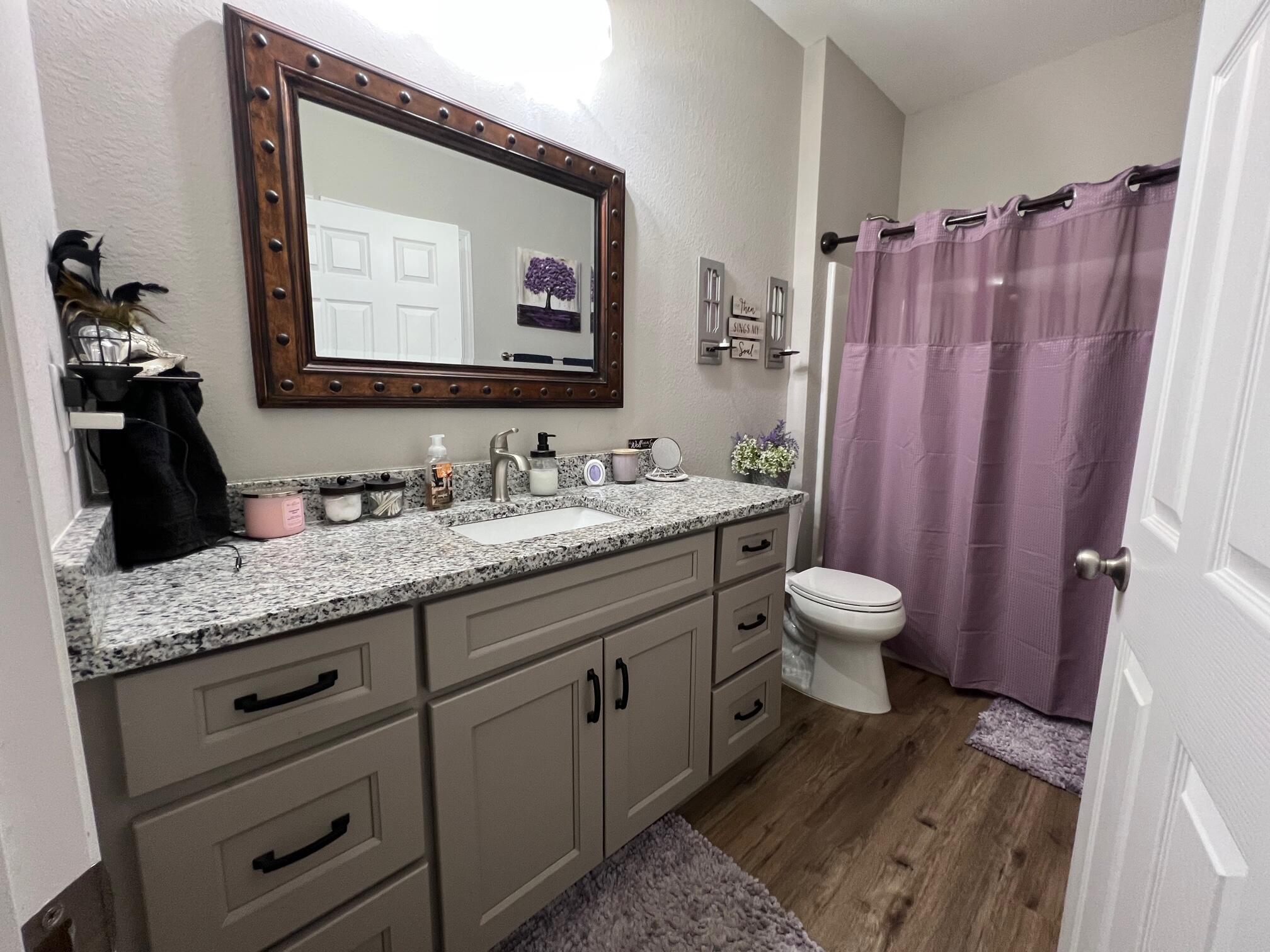 NORTH LAGOON OAKS - Residential