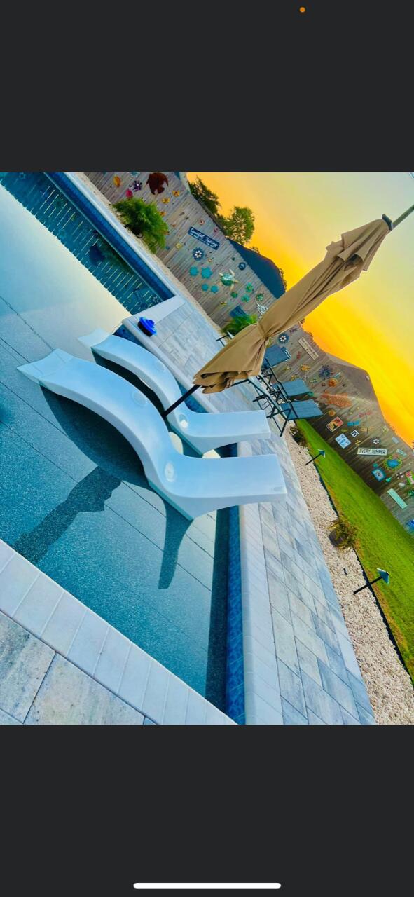 NORTH LAGOON OAKS - Residential