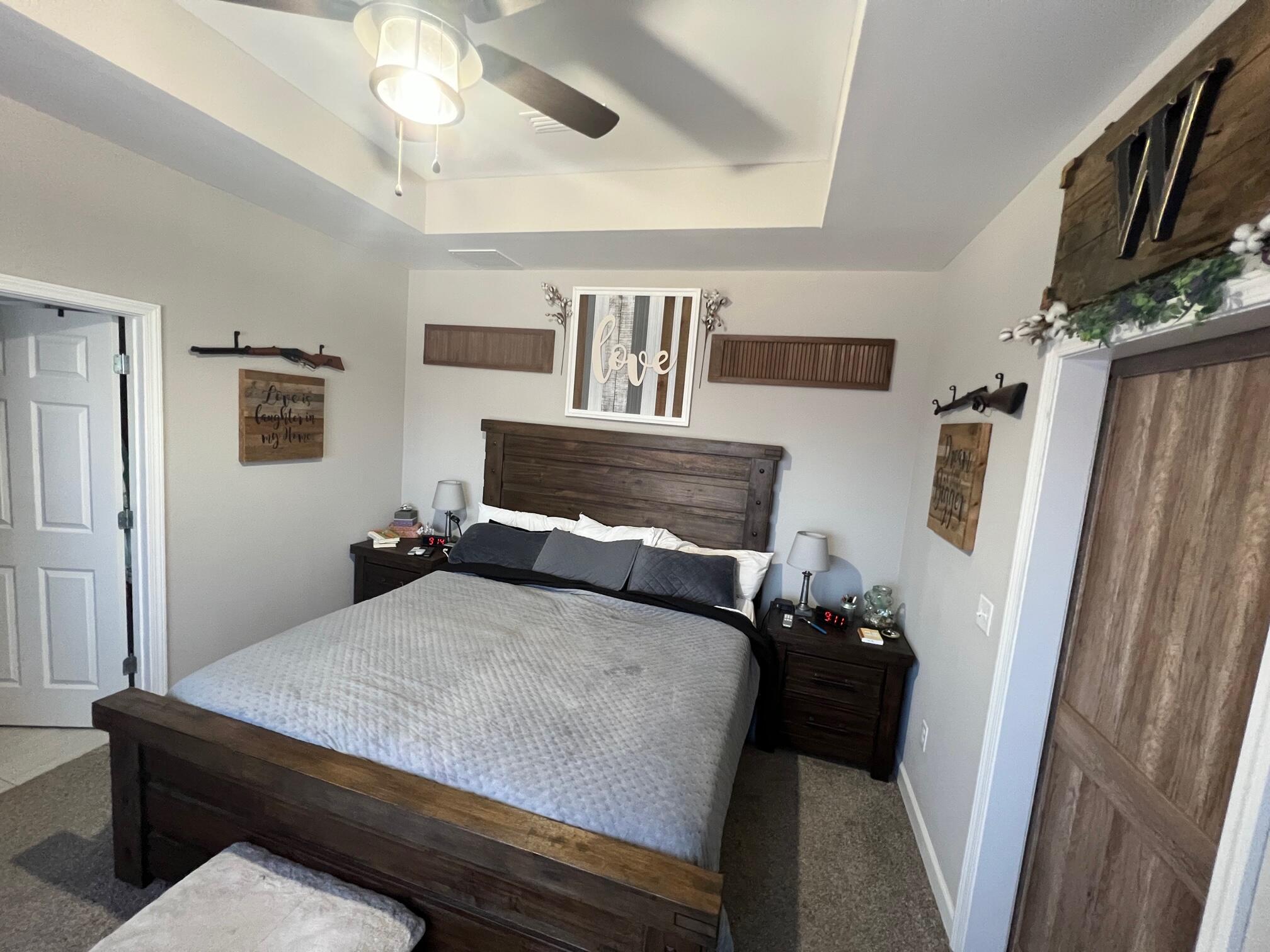 NORTH LAGOON OAKS - Residential