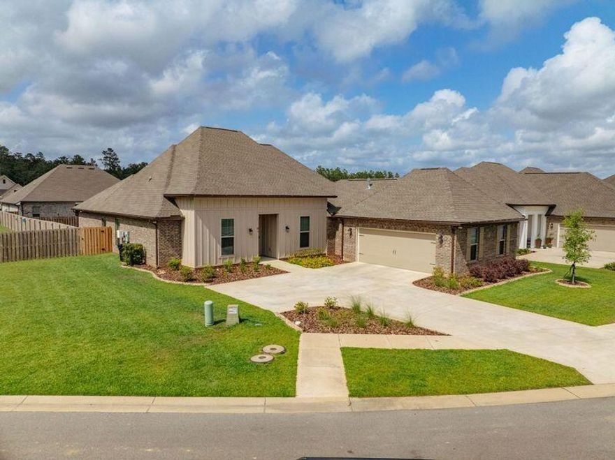 A 4 bdr, 3 bath design with flex space, separate breakfast area and many more upgrades!Special Features: dbl v shower, and walk-in closet in master bath, dbl vanity in 2nd bath, walk-in closets in all bedrooms, kitchen island, walk-in pantry, boot bench and drop zone in mud room, covered patio, side-entry garage, recessed lights, undermount sinks, cabinet hardware throughout, bronze plumbing fixtures, framed mirrors, smoke and carbon monoxide detectors, landscaping & architectural 30-year shingles. Even a wall mount 75' flat screen Smart TV is included! Energy Features: tankless gas water heater, kitchen appliance package with a gas range, Energy efficient windo