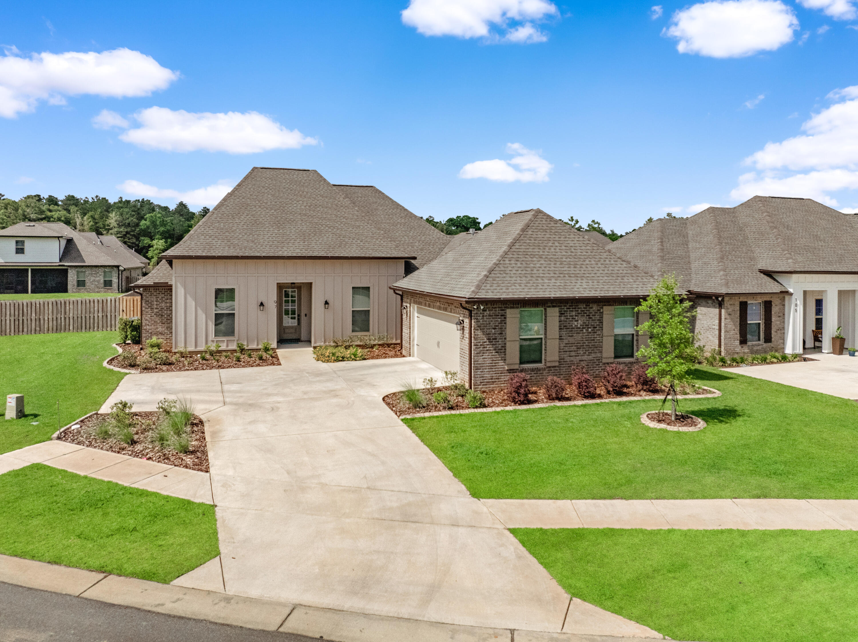 HAMMOCK BAY - Residential