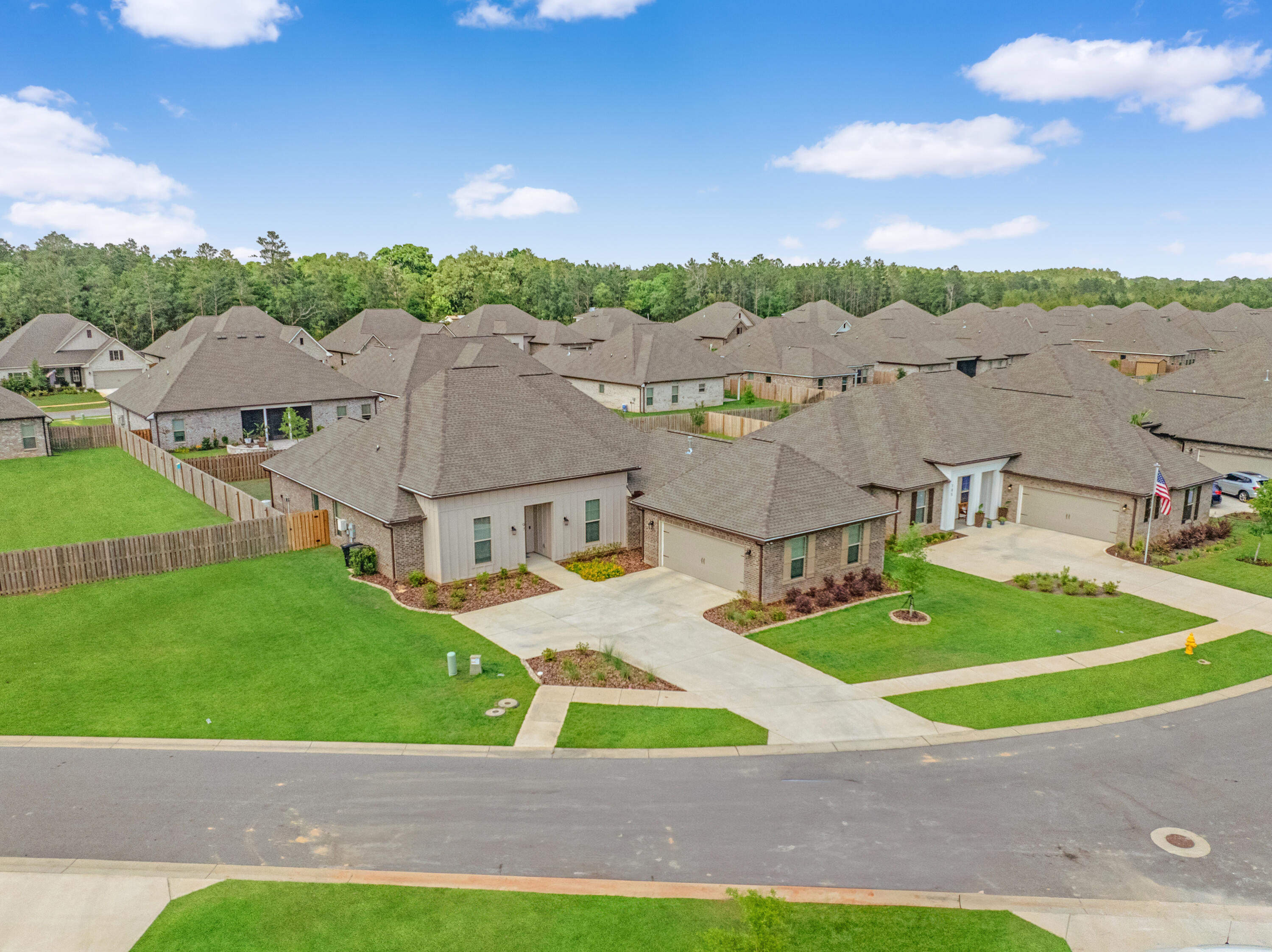 HAMMOCK BAY - Residential