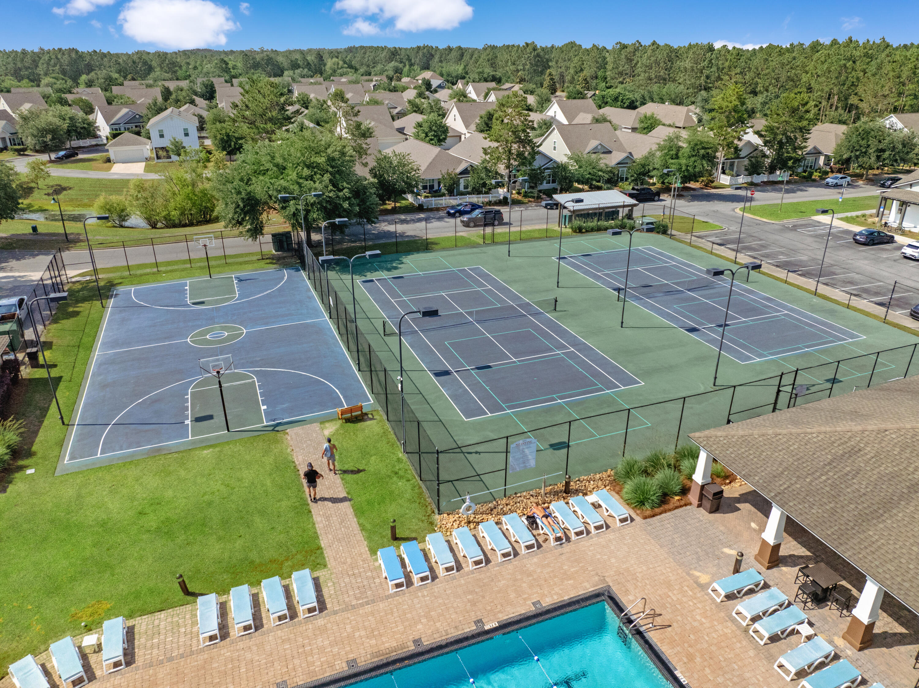 HAMMOCK BAY - Residential