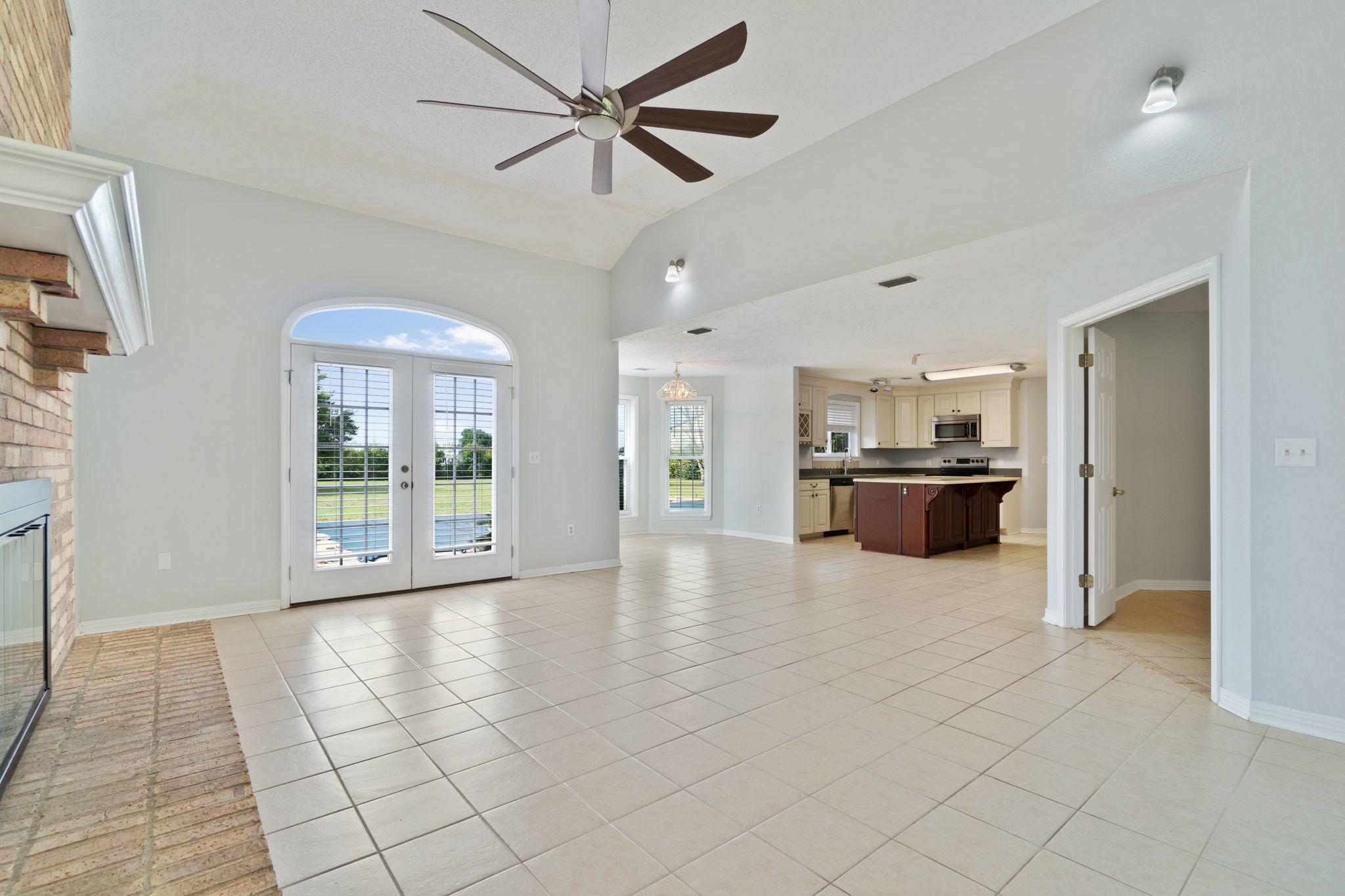 SKY PARK ESTATES S/D - Residential