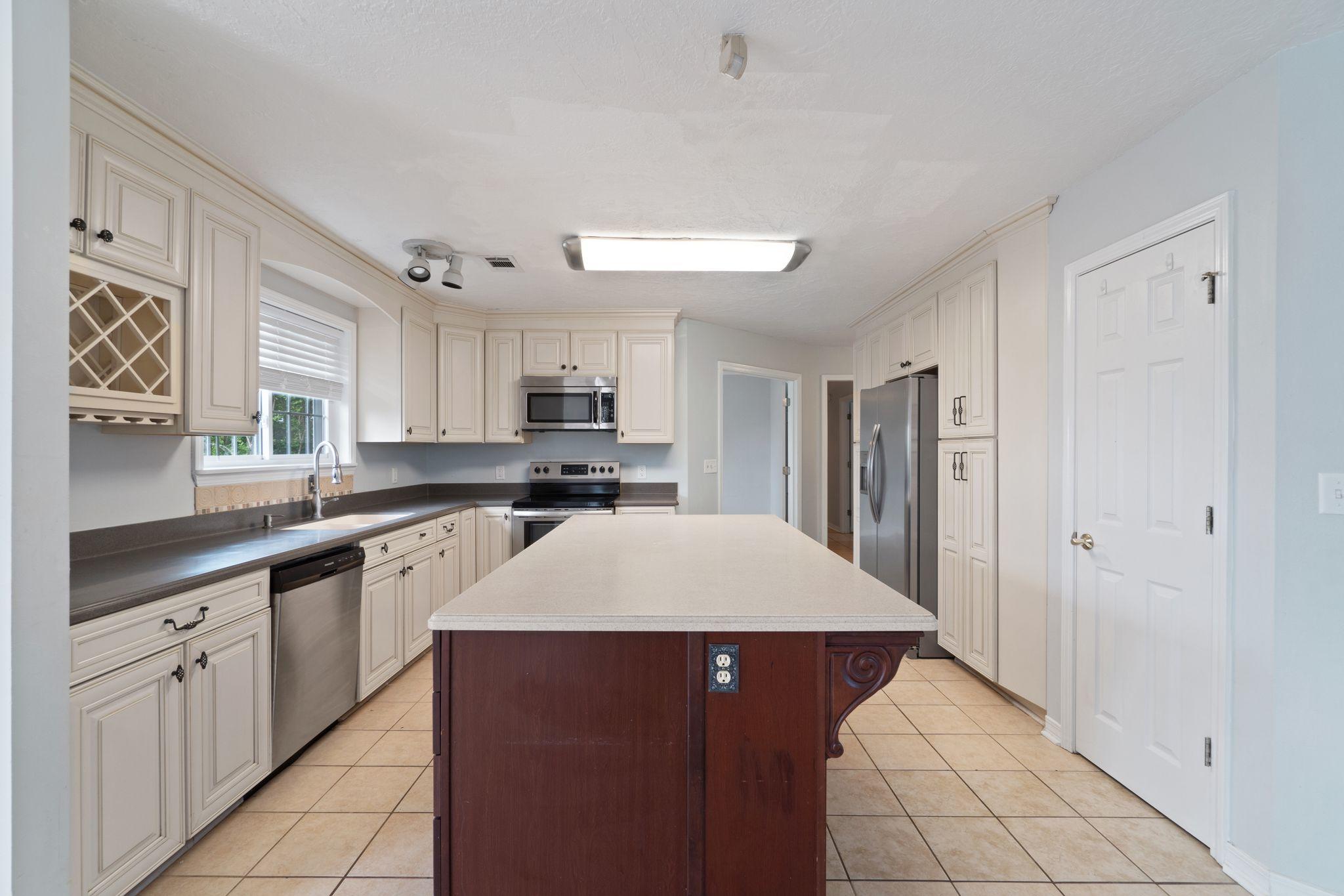 SKY PARK ESTATES S/D - Residential