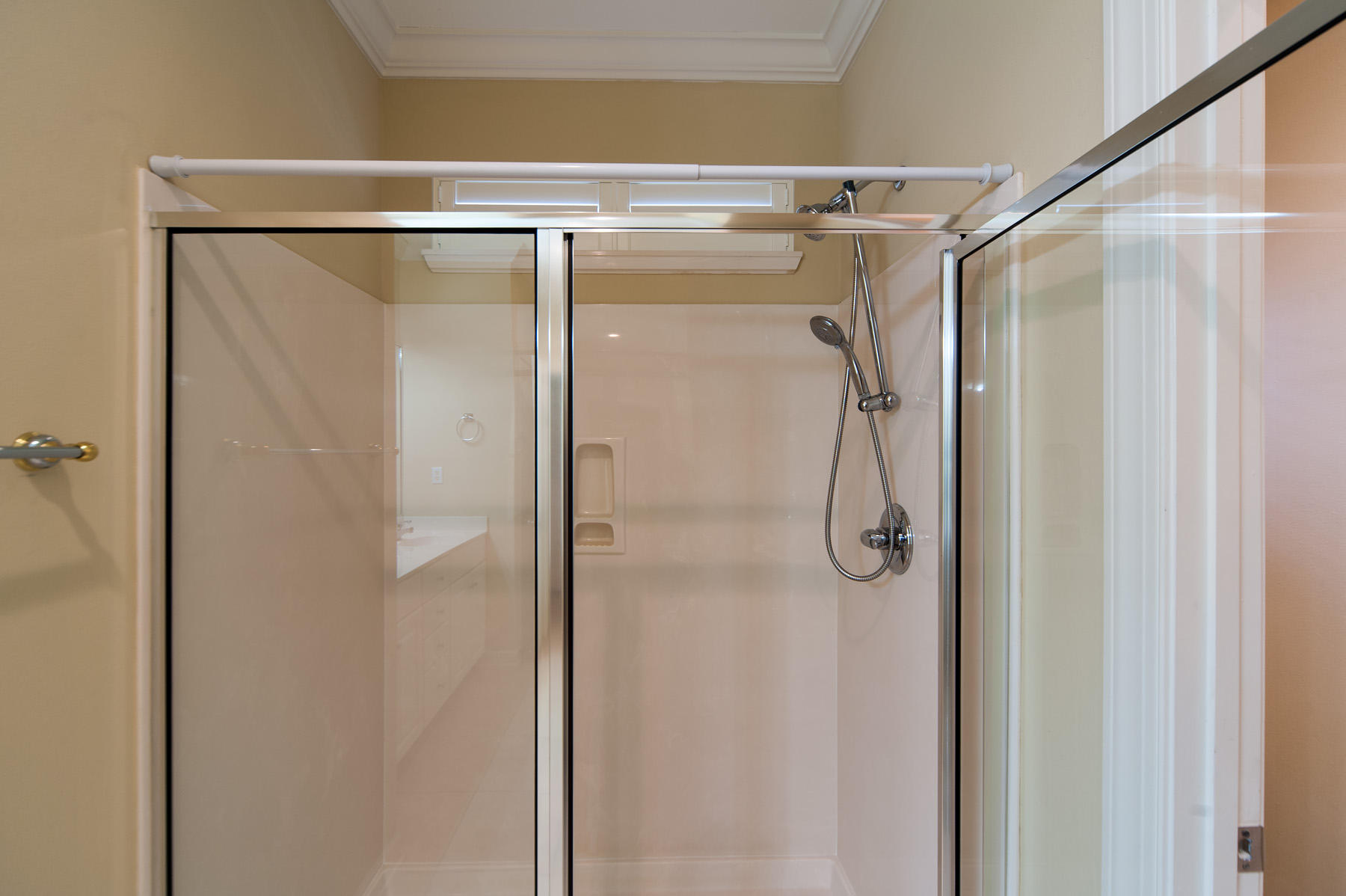 EMERALD WATERS VILLAGE - Residential