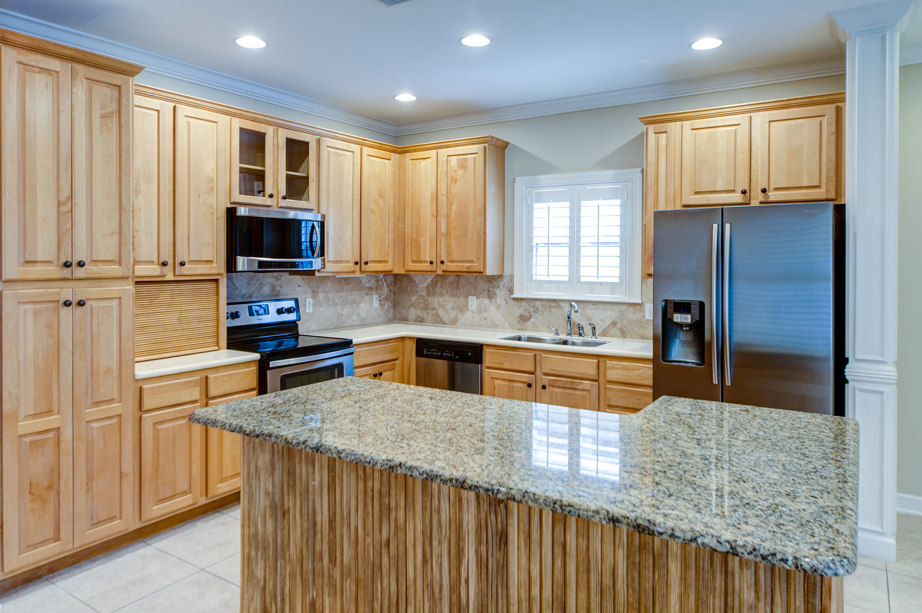 EMERALD WATERS VILLAGE - Residential