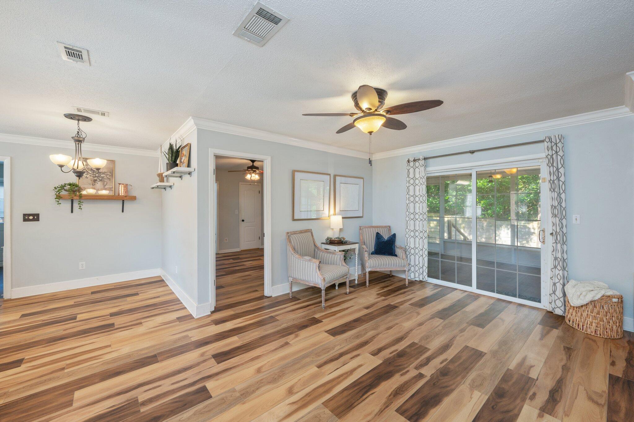 CREEKSIDE 2 - Residential