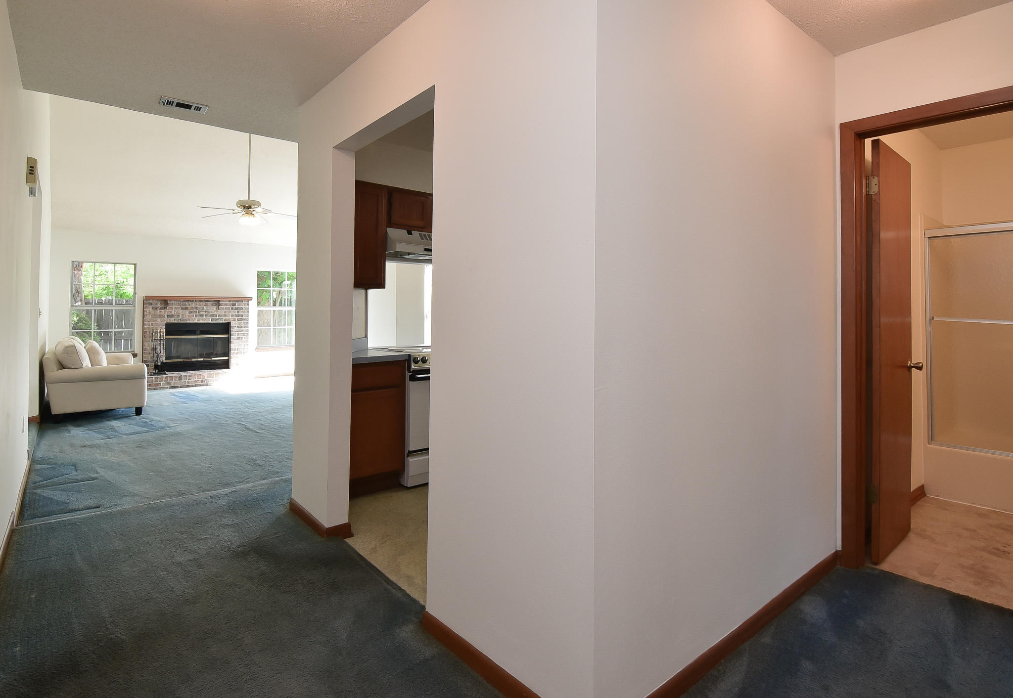 CANTERBURY WOODS - Residential