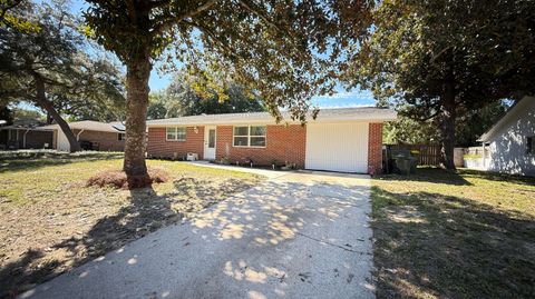 6 NW Chelsea Drive Fort Walton Beach FL 32547