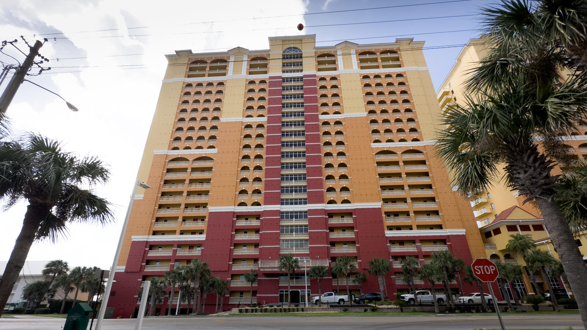 CALYPSO RESORT & TOWERS - Residential