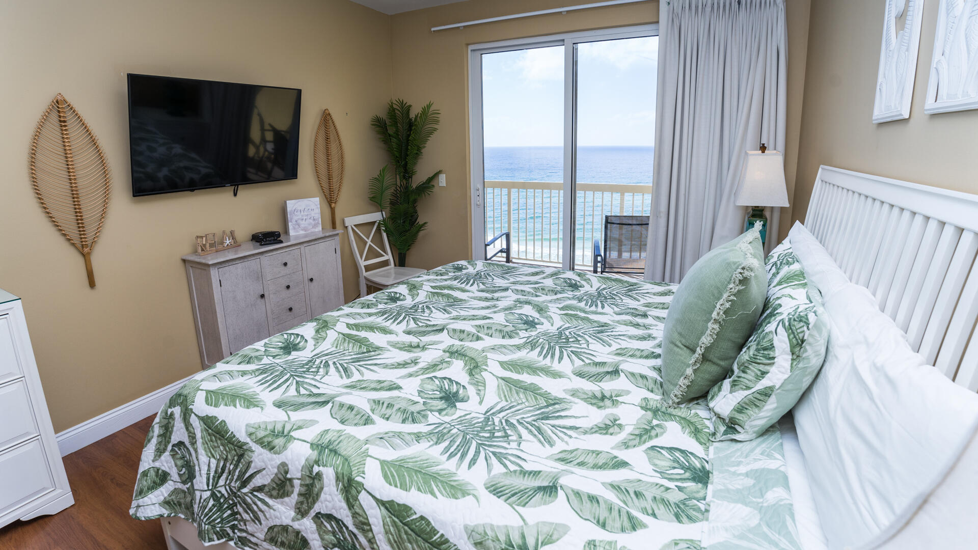 CALYPSO RESORT & TOWERS - Residential