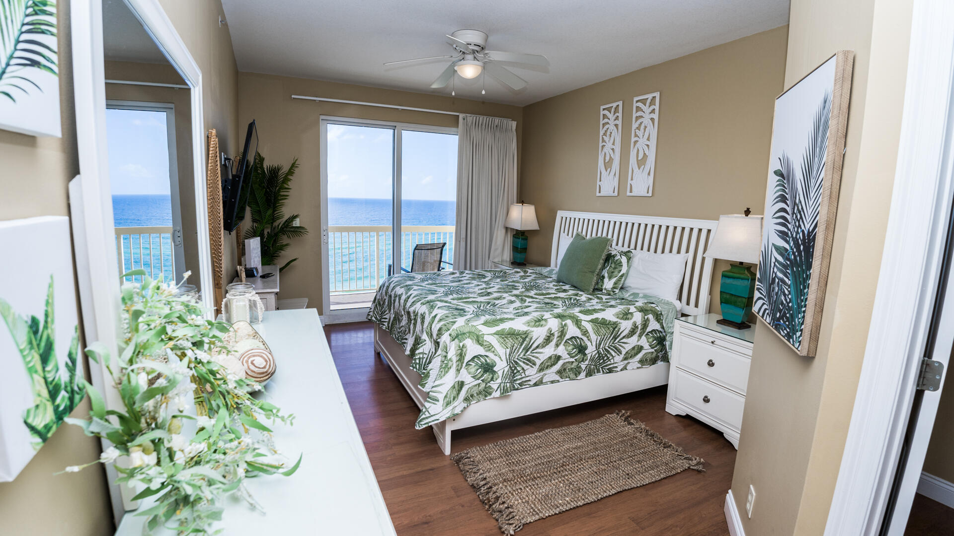 CALYPSO RESORT & TOWERS - Residential