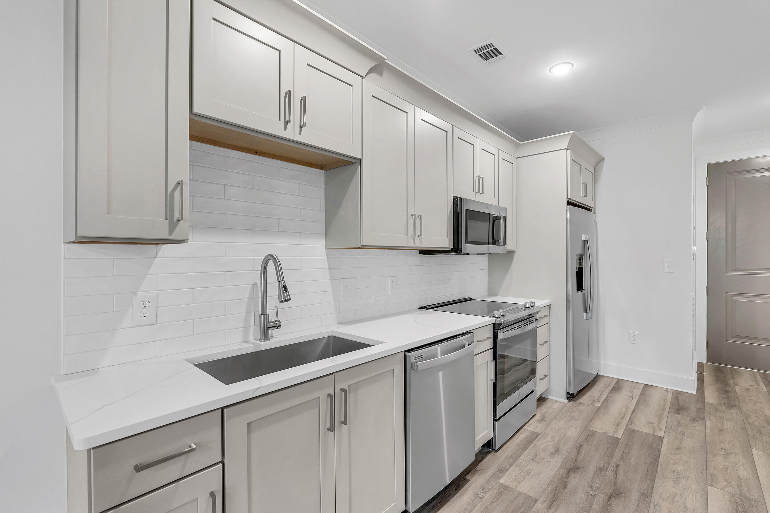 Pinewood 30A - Residential
