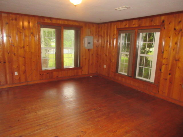 BAKER LAND CO ADDN TO BAKER - Residential