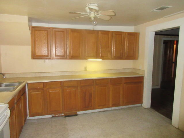 BAKER LAND CO ADDN TO BAKER - Residential