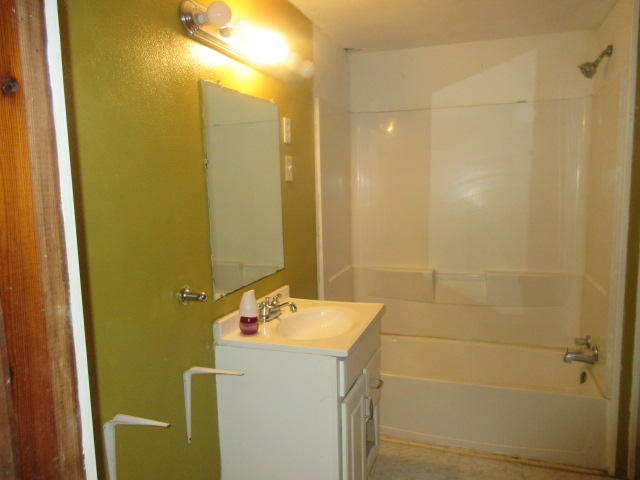 BAKER LAND CO ADDN TO BAKER - Residential