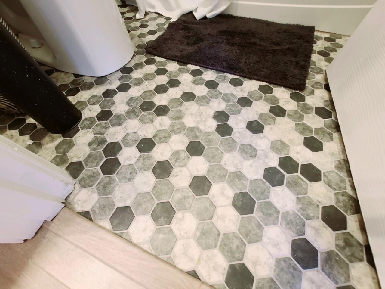 NeighborhoodCRESTVIEW SUBURB (231000.00) - Residential