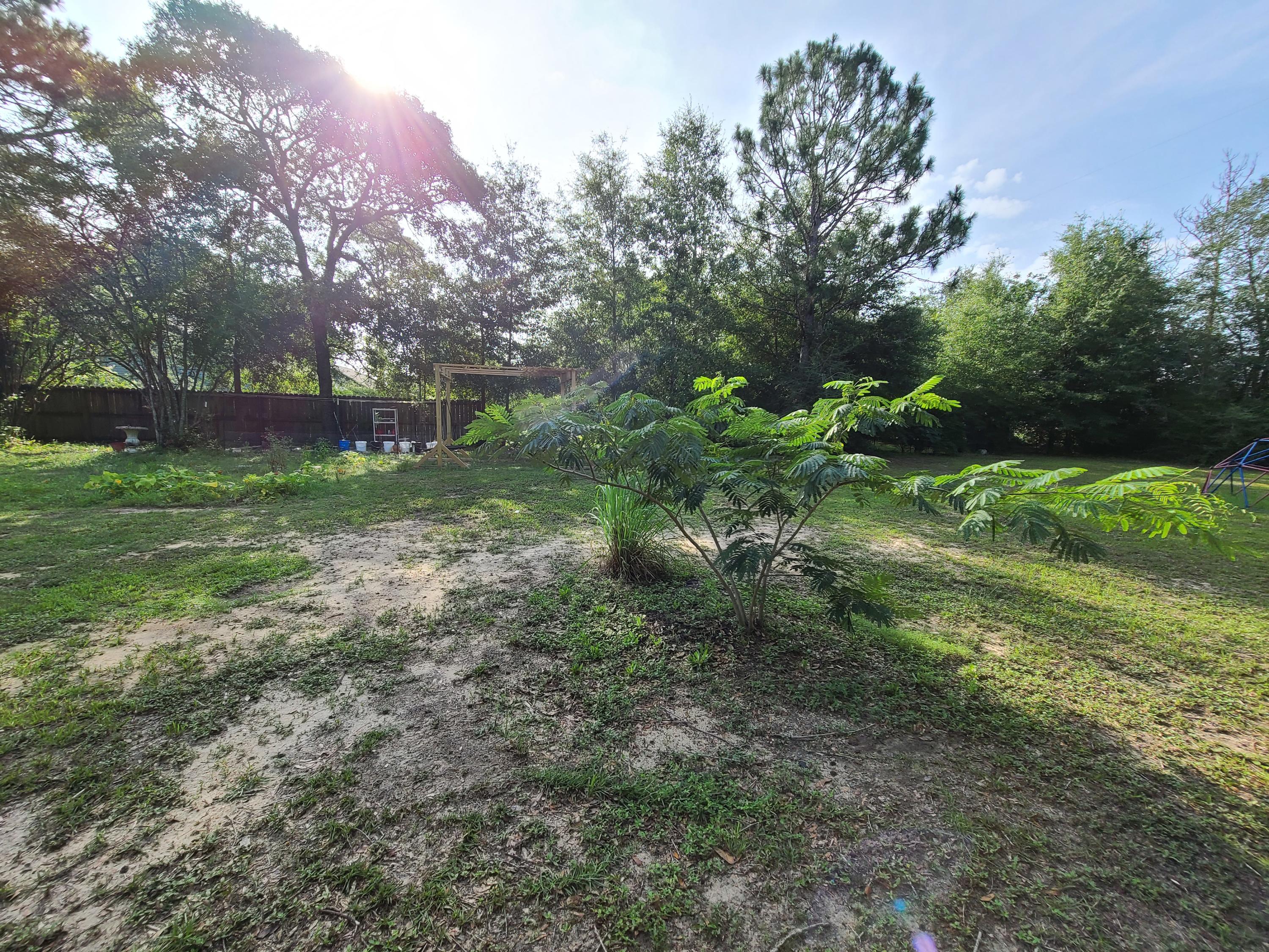 NeighborhoodCRESTVIEW SUBURB (231000.00) - Residential