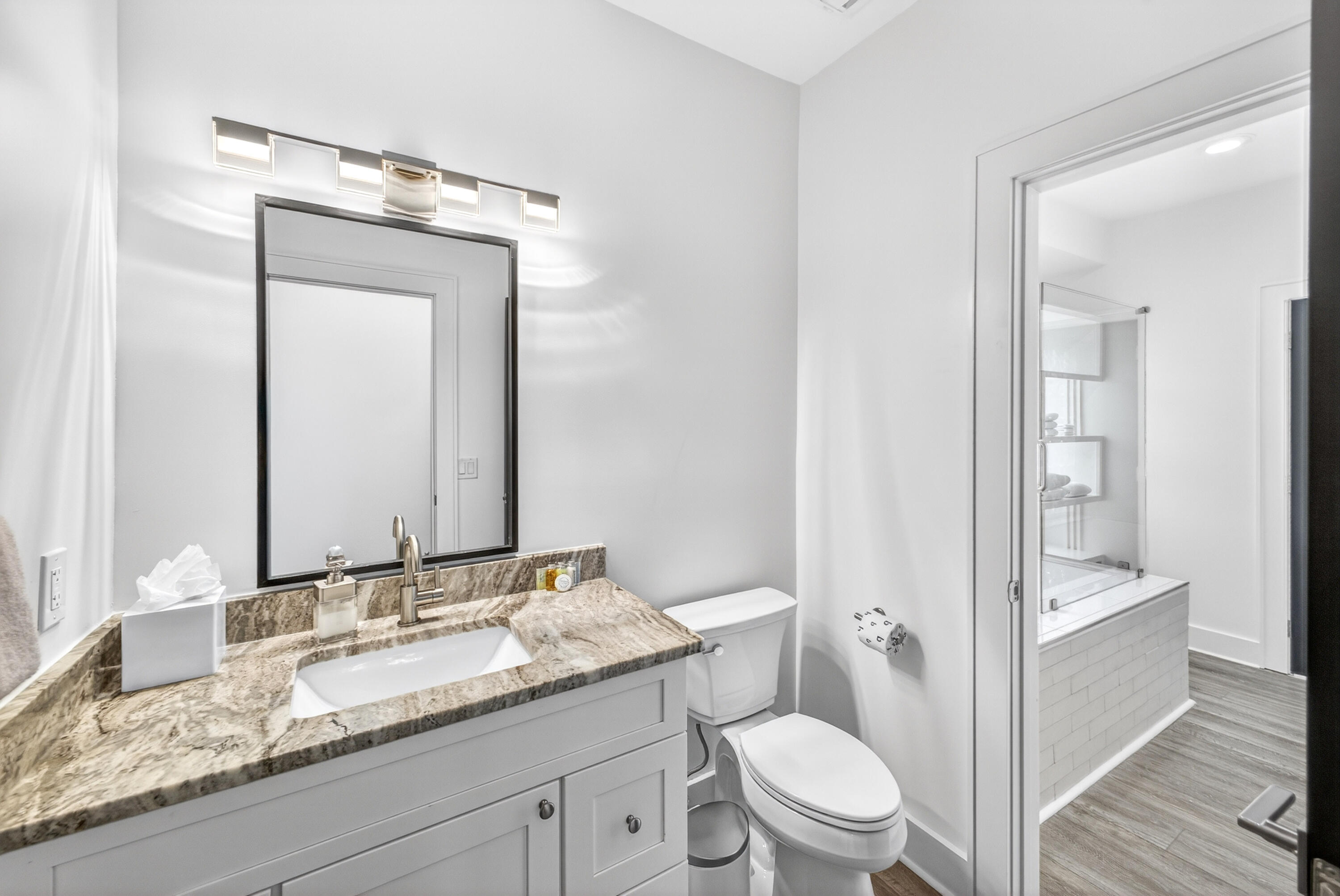 HOLIDAY ISLE - Residential