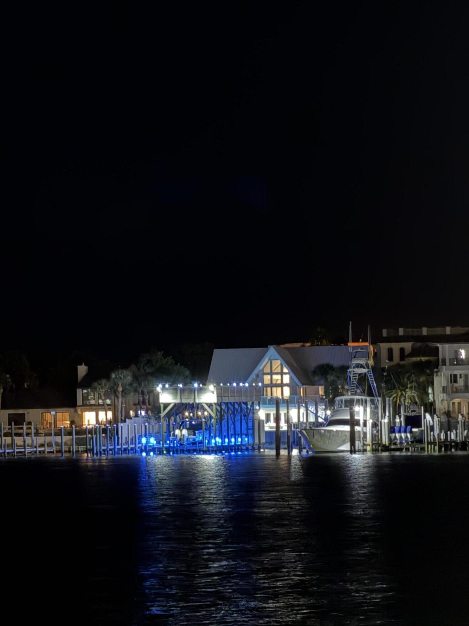 HOLIDAY ISLE - Residential