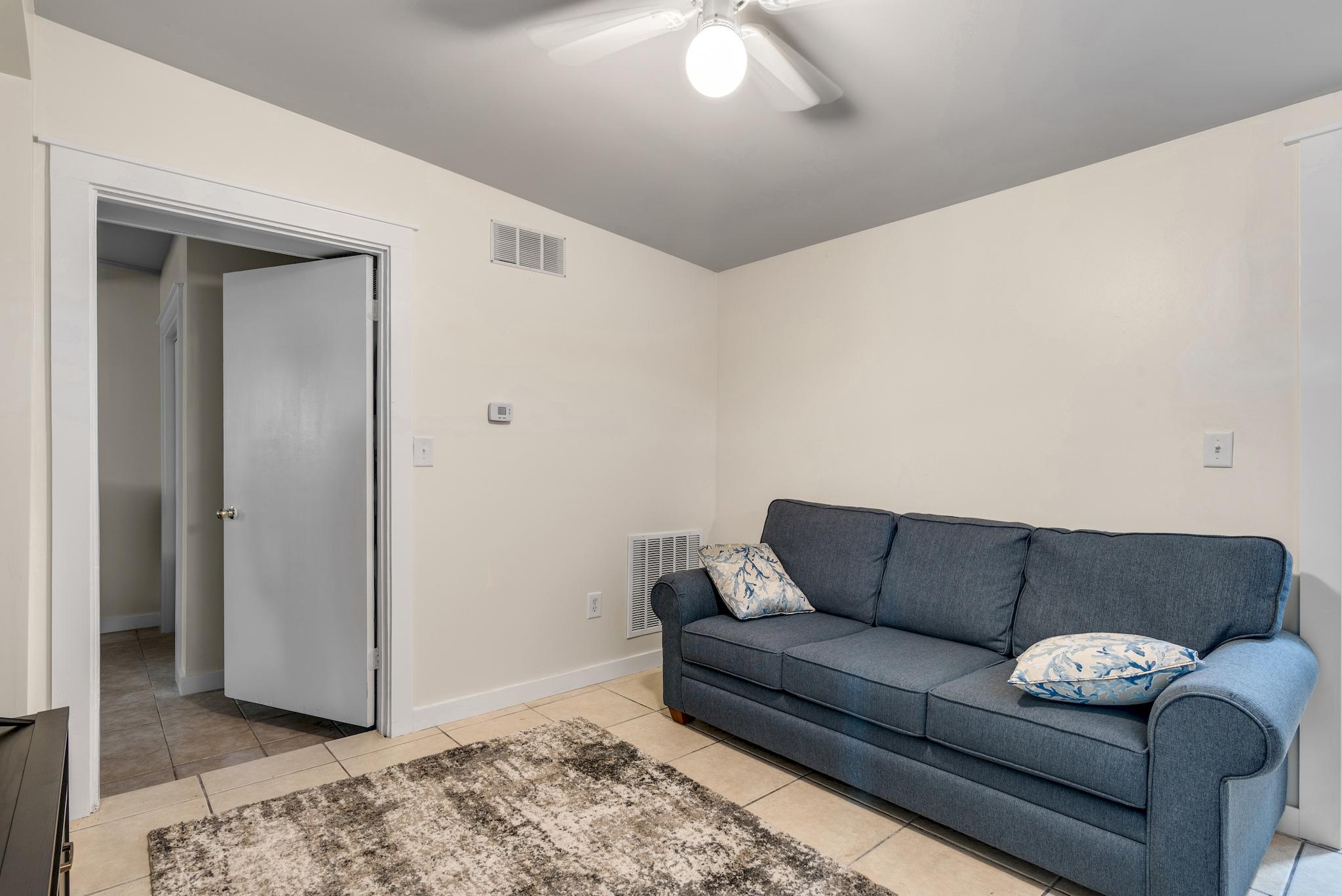 EL CENTRO BEACH - Residential