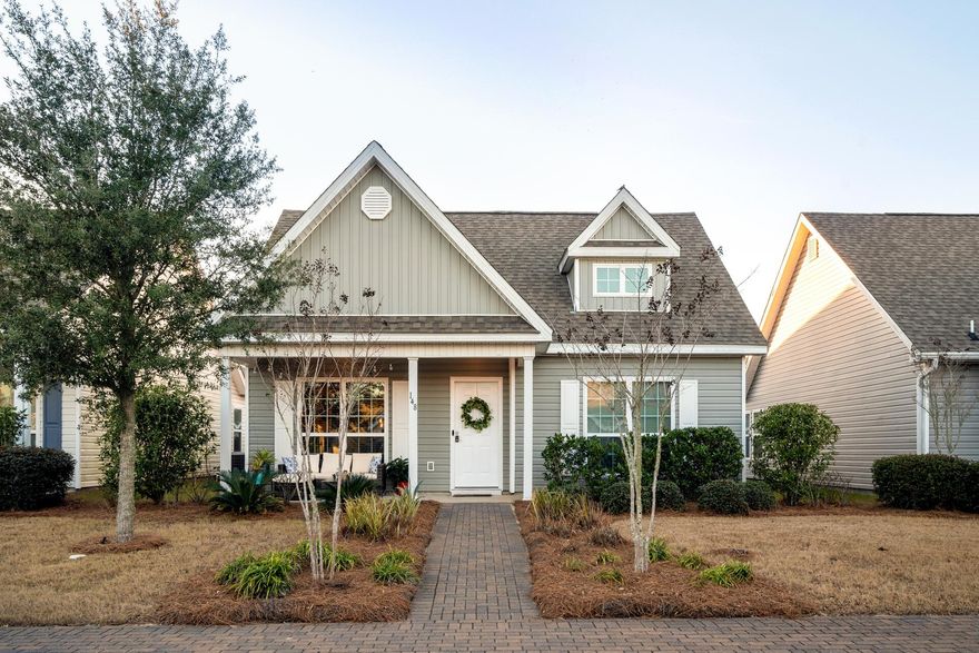 Amazing home in Hammock Bay! This well maintain home has been updated  with LVP throughout the house, custom accent wall, tile in kitchen and new light fixtures. with 3 bedrooms and 2 bathrooms this home is located in the Ideal neighborhood of Schooner landing in Hammock Bay. Right next to basketball courts, pools, general store and much more. you can't beat this location. Call today as this home won't last long.