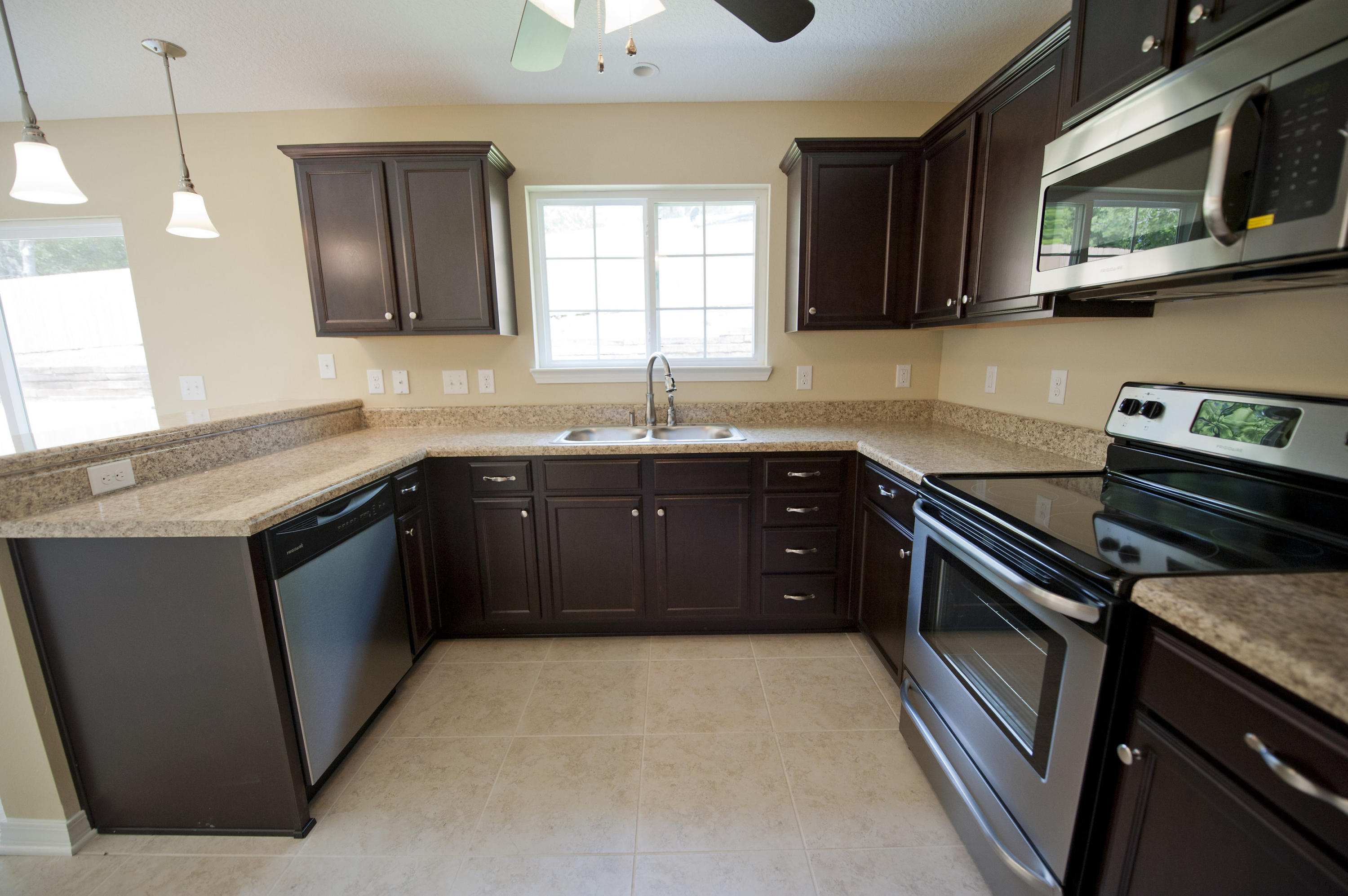 STILLWELL SOUTH - Residential