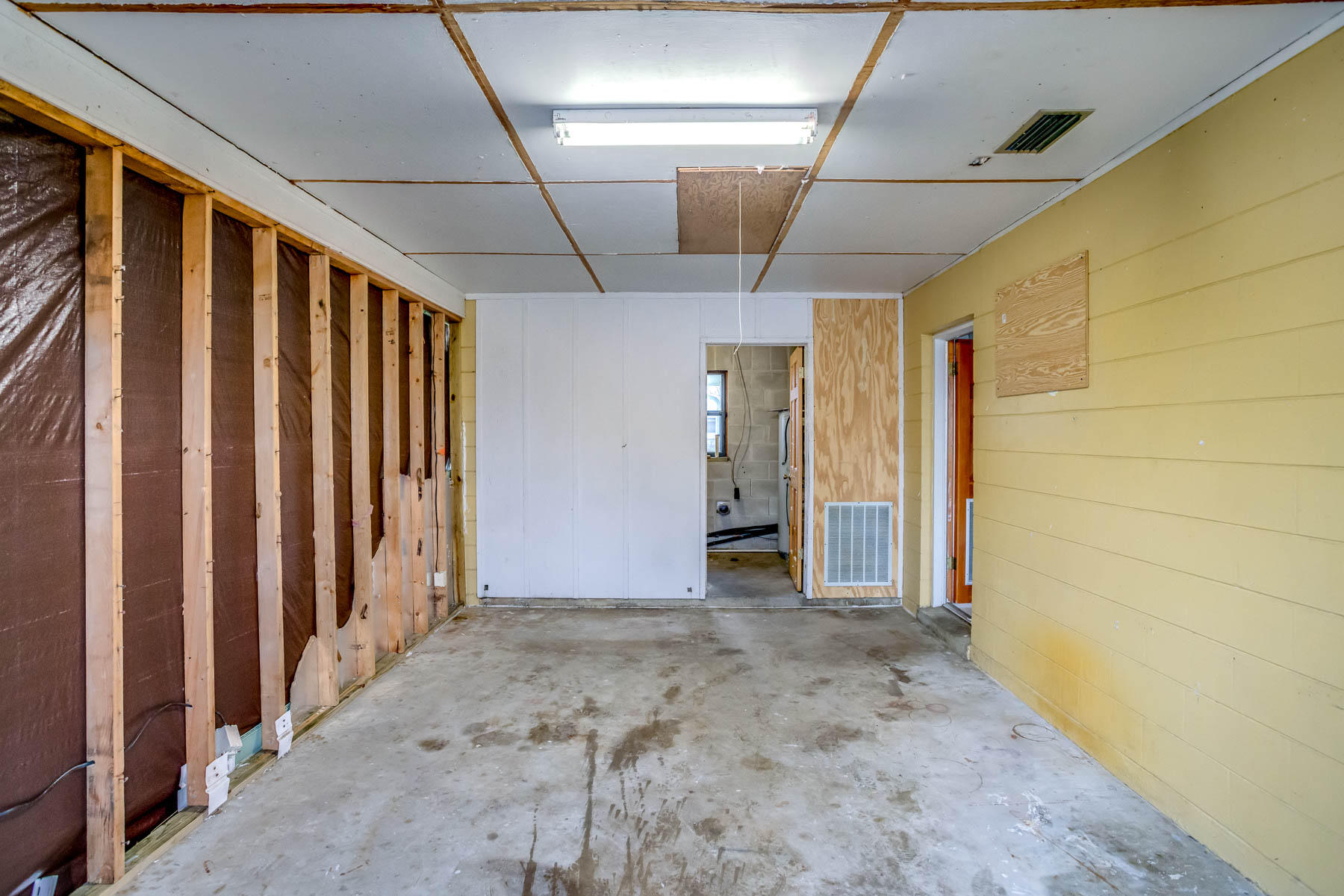 Register , E.B 1st - Residential