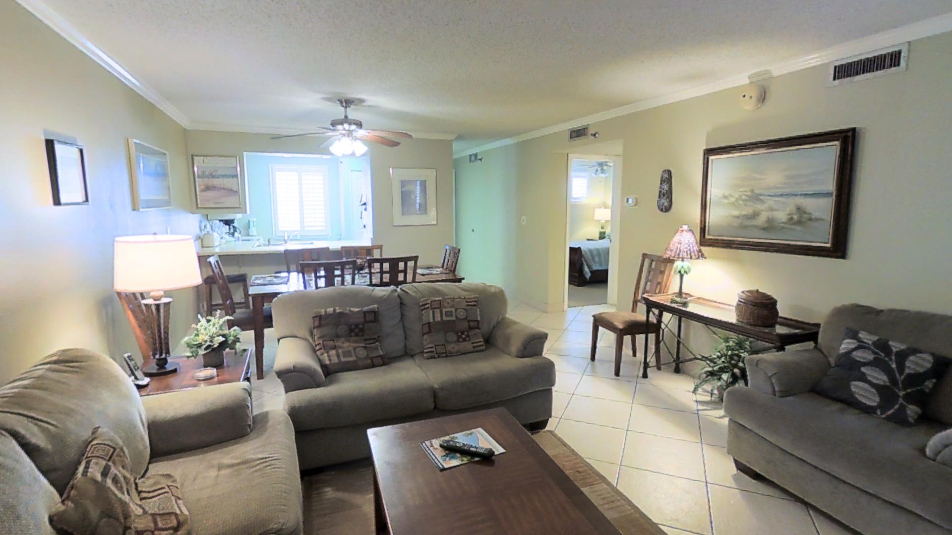 ISLANDER CONDO - Residential