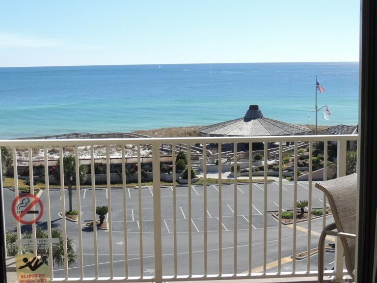 ISLANDER CONDO - Residential