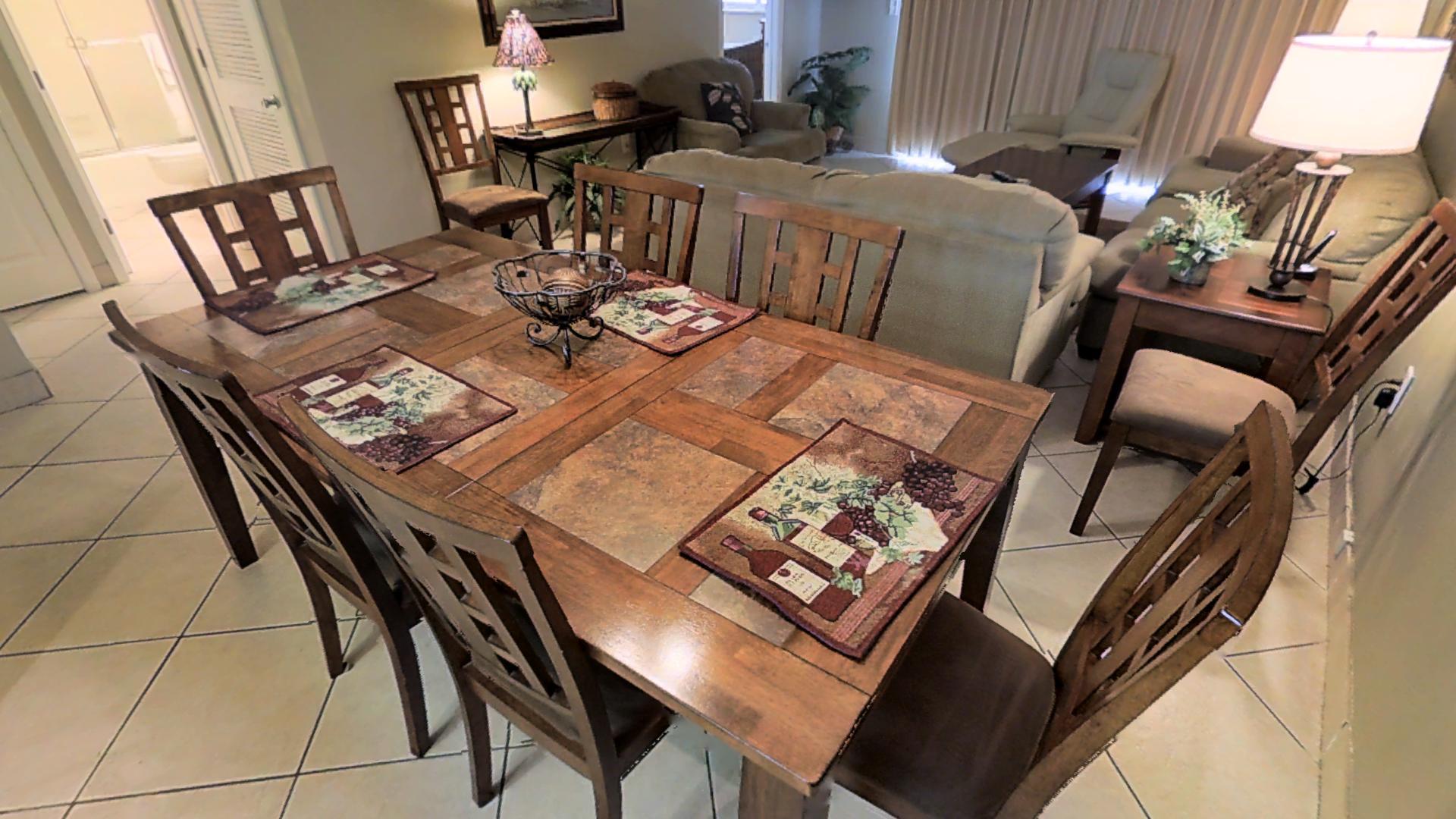 ISLANDER CONDO - Residential