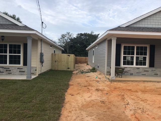 CRESCENT SHORES - Residential